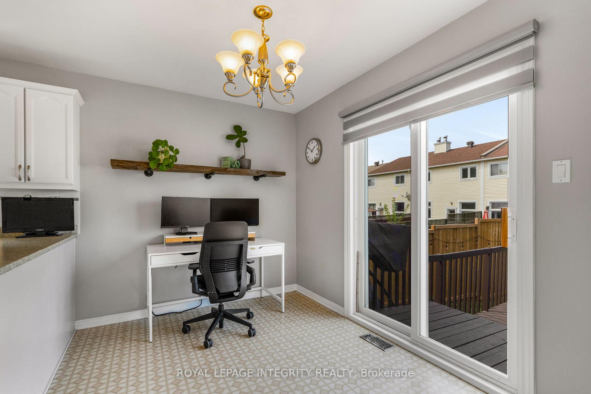 Photo 14 of 589 Pocono Crescent, Ottawa, Fallingbrook/Gardenway South — HOMEH