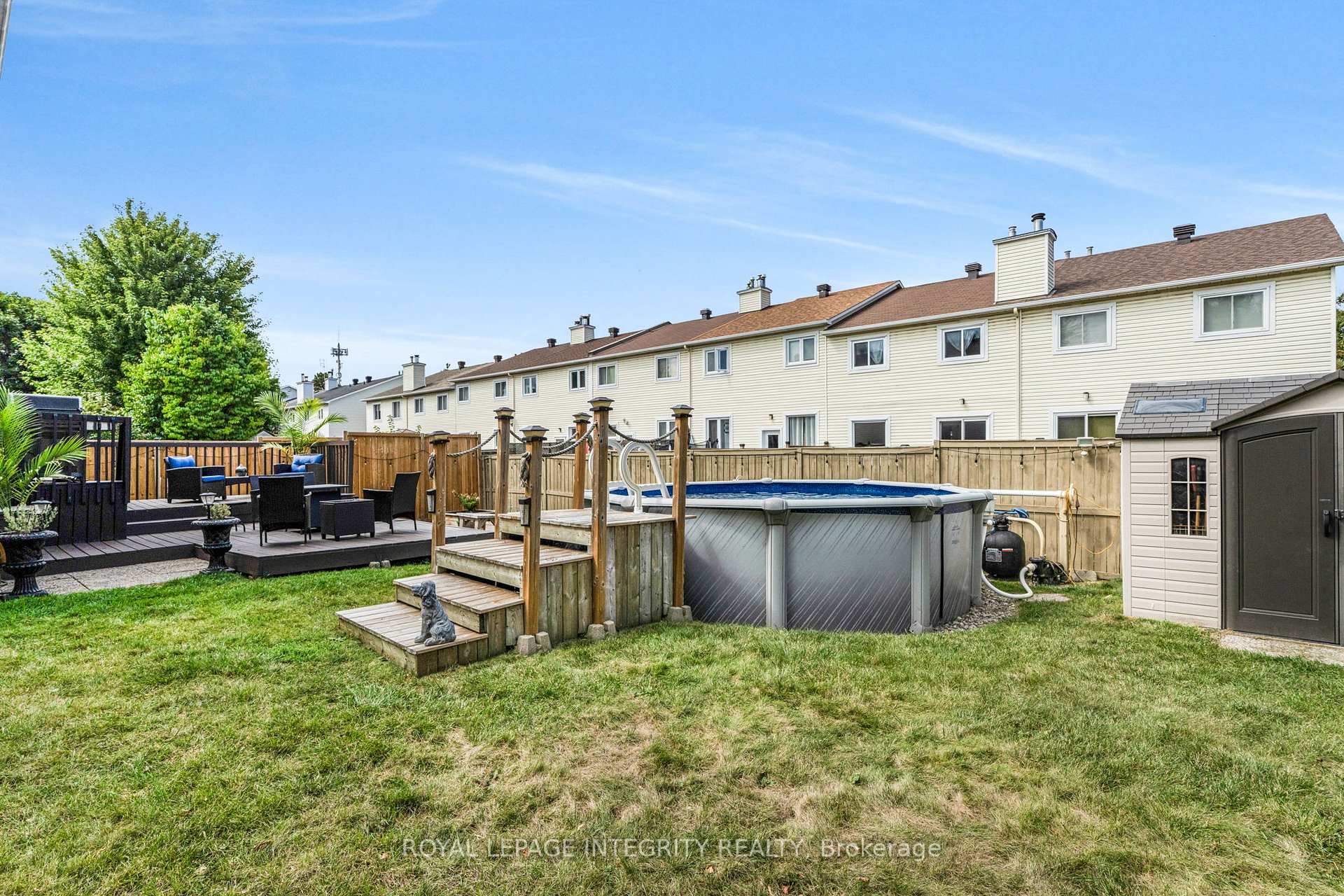 Photo 28 of 589 Pocono Crescent, Ottawa, Fallingbrook/Gardenway South — HOMEH