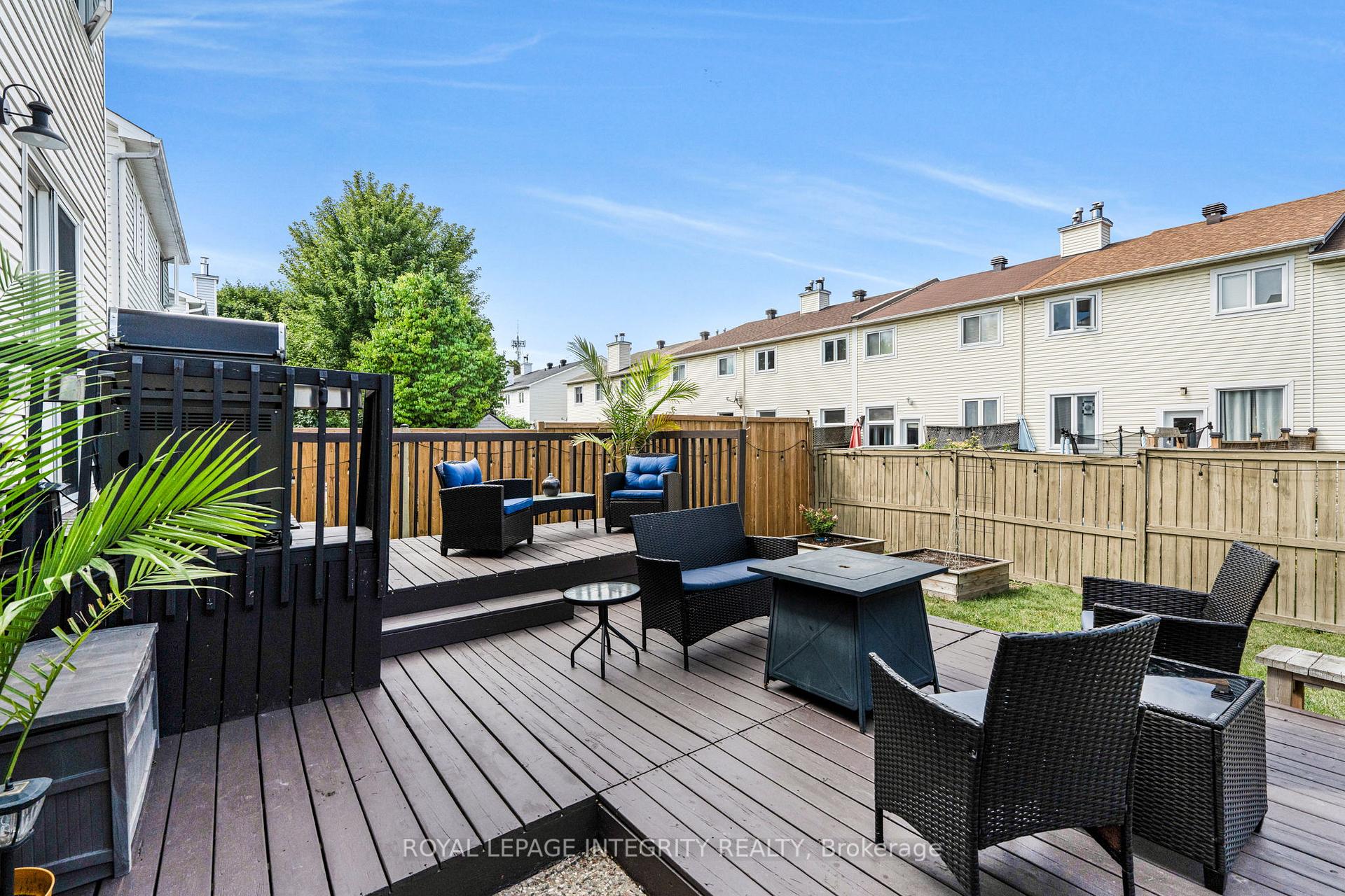 Photo 30 of 589 Pocono Crescent, Ottawa, Fallingbrook/Gardenway South — HOMEH