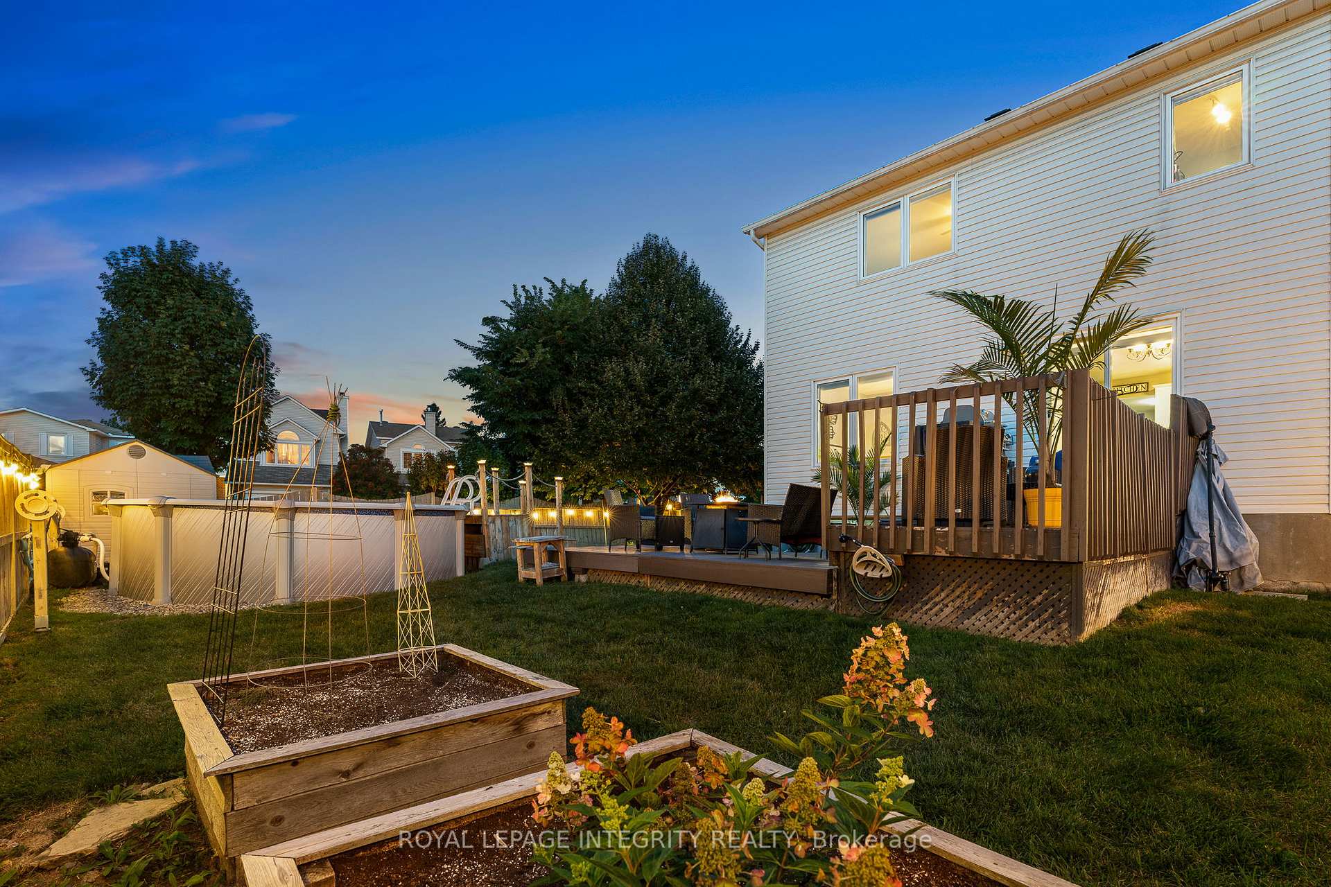 Photo 44 of 589 Pocono Crescent, Ottawa, Fallingbrook/Gardenway South — HOMEH