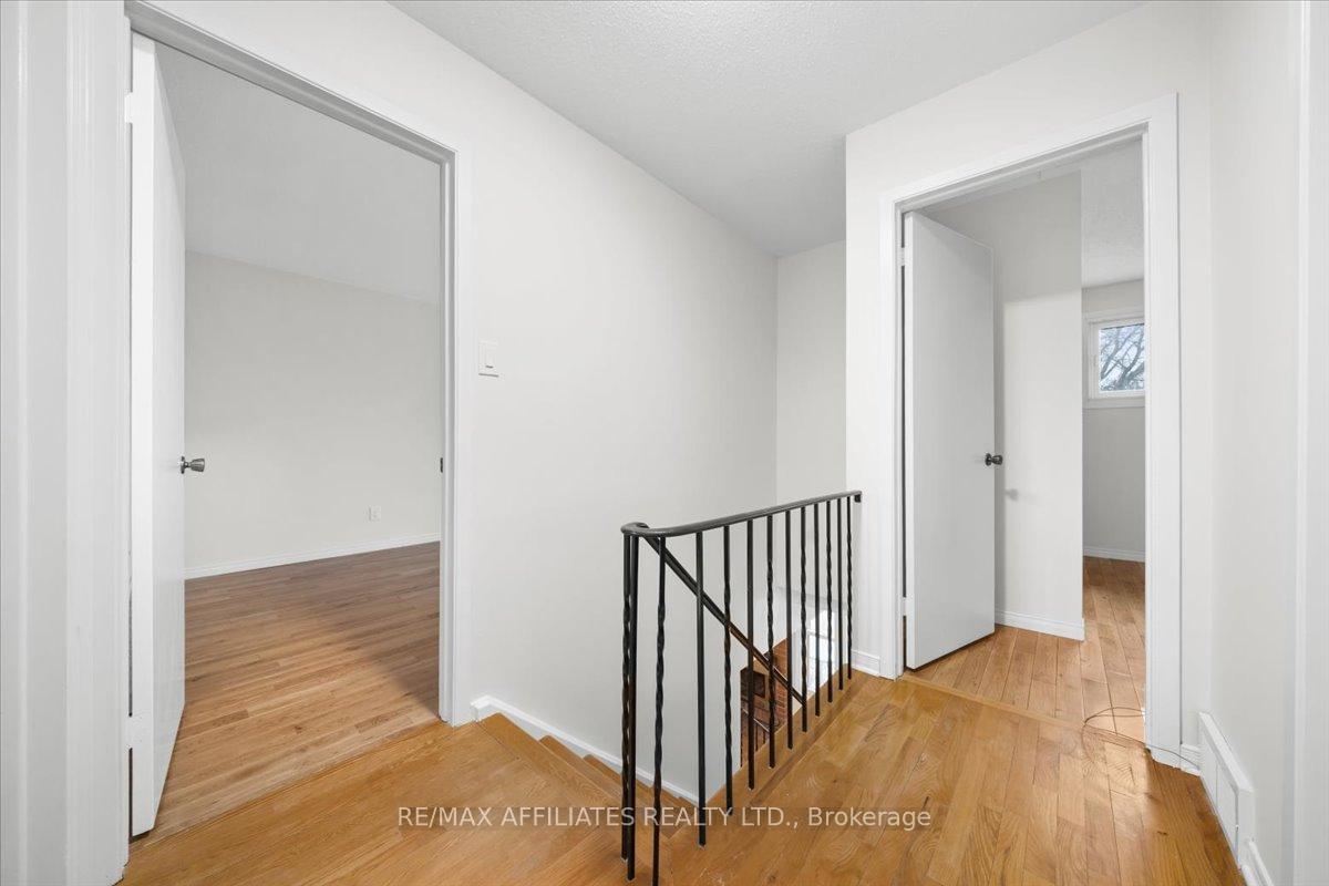 Photo 20 of 1080 Taffy Lane, Ottawa, Convent Glen North — HOMEH