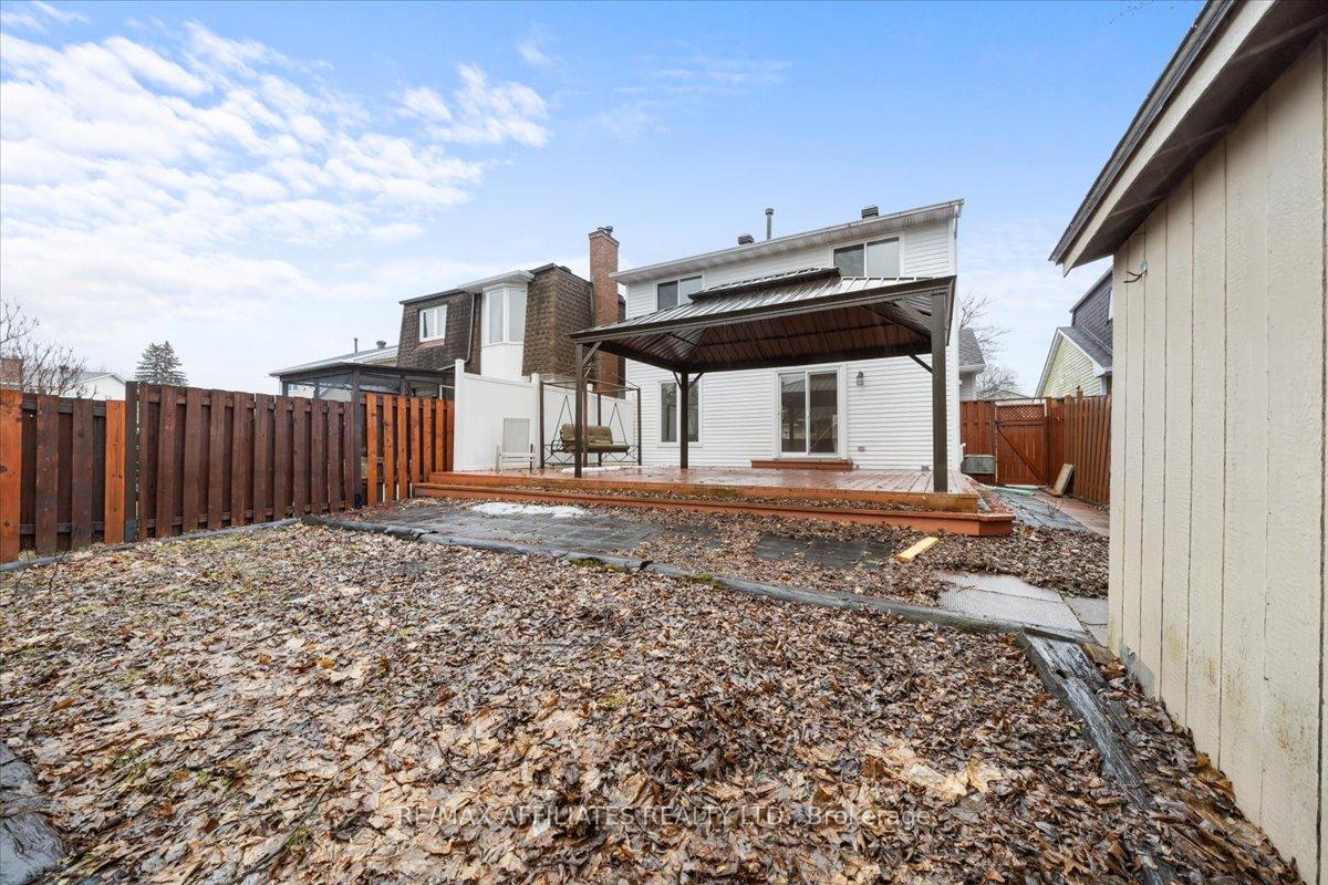 Photo 39 of 1080 Taffy Lane, Ottawa, Convent Glen North — HOMEH