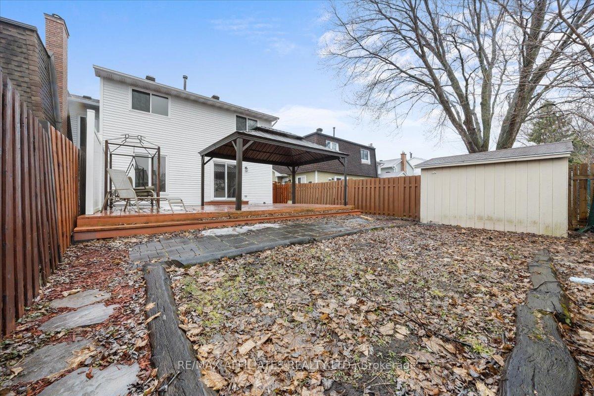 Photo 40 of 1080 Taffy Lane, Ottawa, Convent Glen North — HOMEH