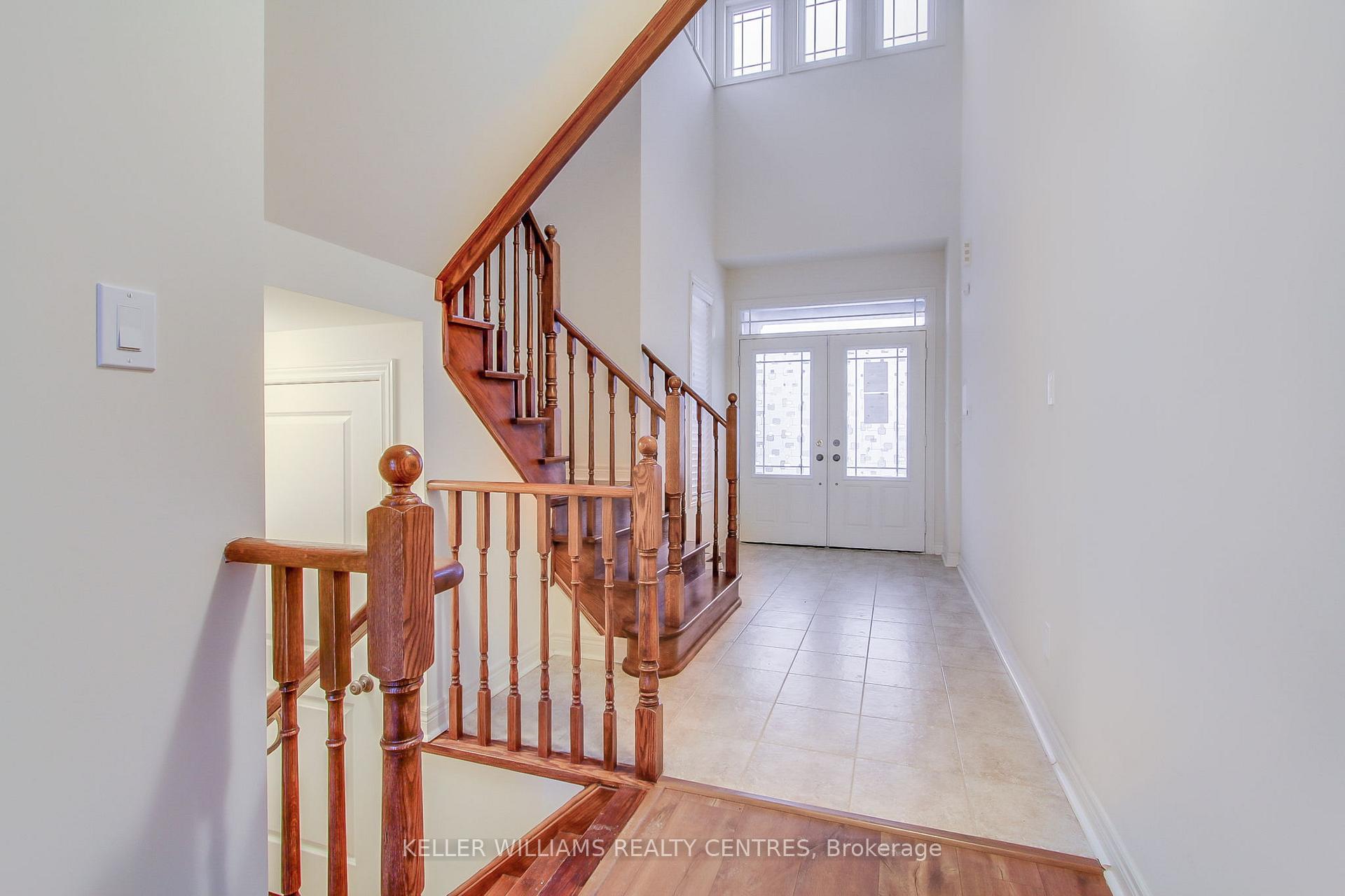 Photo 5 of 29 Treetops Boulevard, New Tecumseth, Rural New Tecumseth — HOMEH