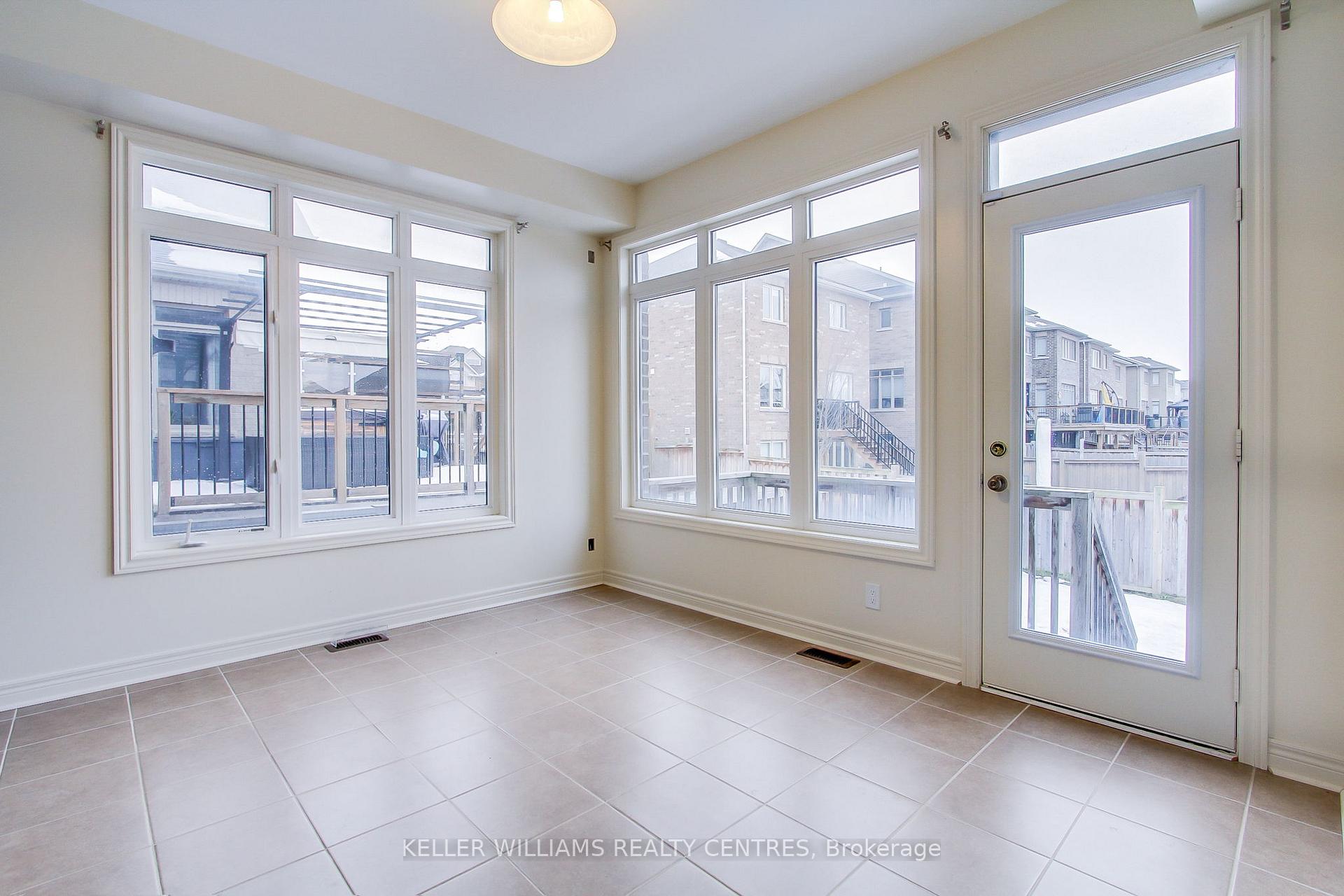 Photo 15 of 29 Treetops Boulevard, New Tecumseth, Rural New Tecumseth — HOMEH