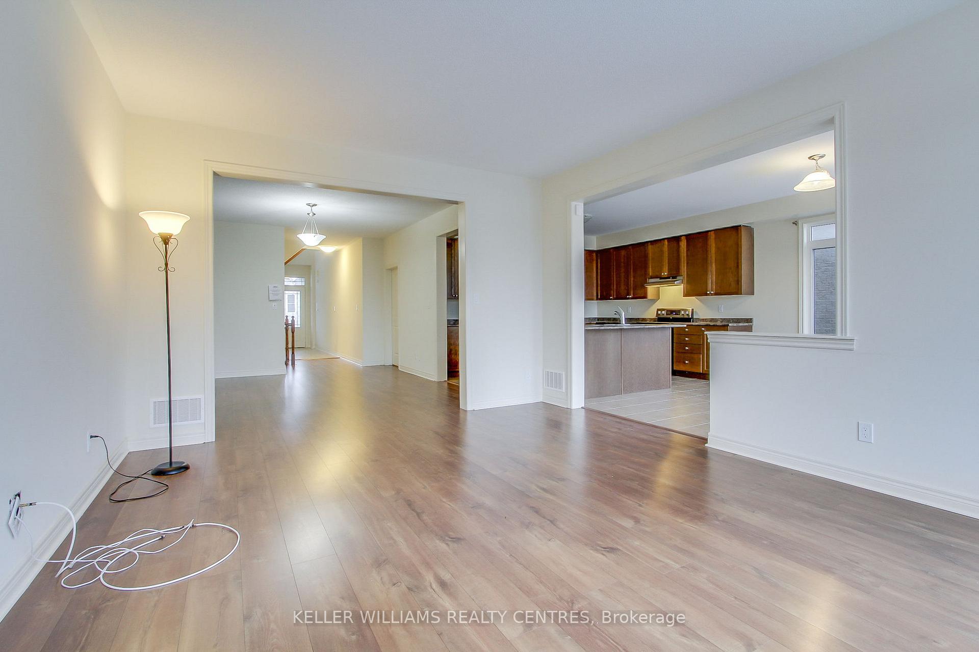 Photo 18 of 29 Treetops Boulevard, New Tecumseth, Rural New Tecumseth — HOMEH