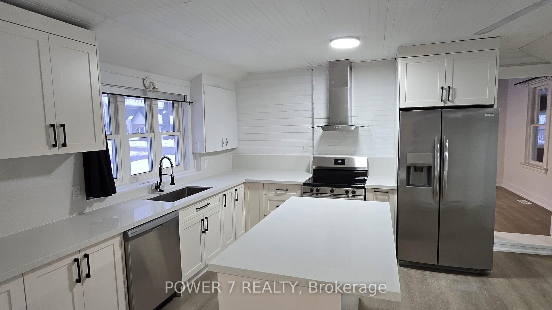 Photo 2 of 665 Driftwood Road, Orillia — HOMEH