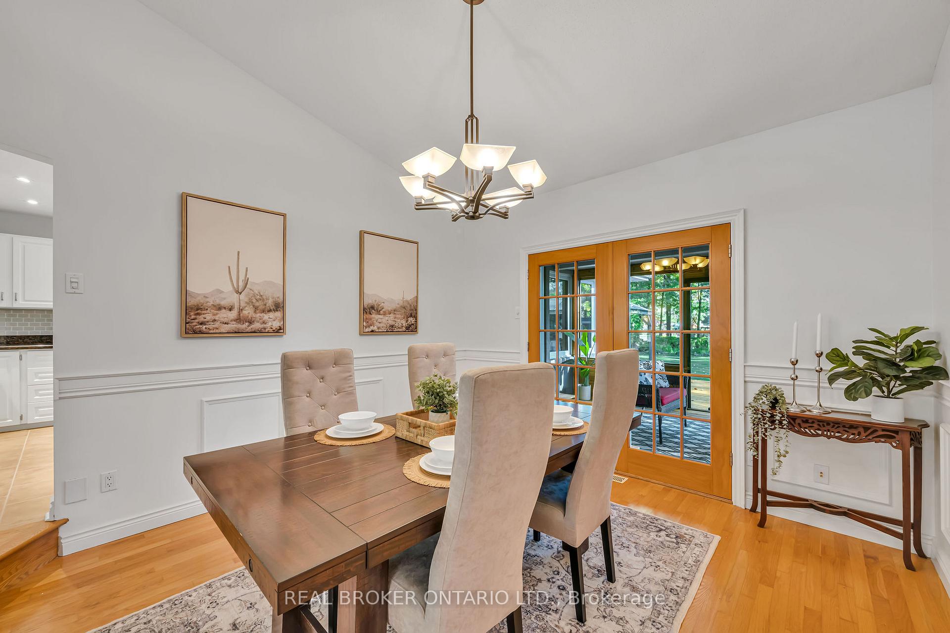 Photo 10 of 3603 Delson Drive, Ottawa, Navan — HOMEH