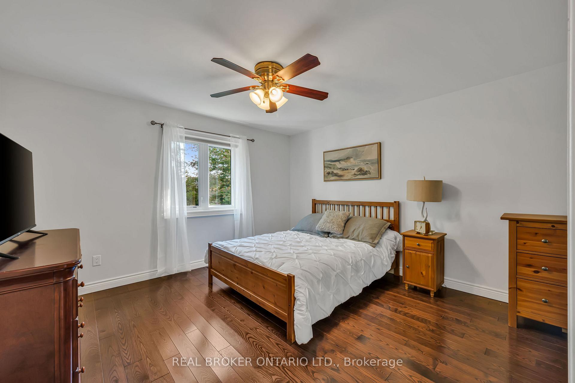 Photo 25 of 3603 Delson Drive, Ottawa, Navan — HOMEH