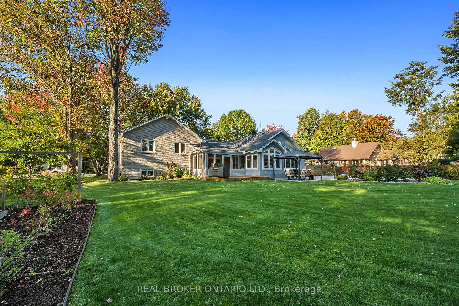 Photo 38 of 3603 Delson Drive, Ottawa, Navan — HOMEH