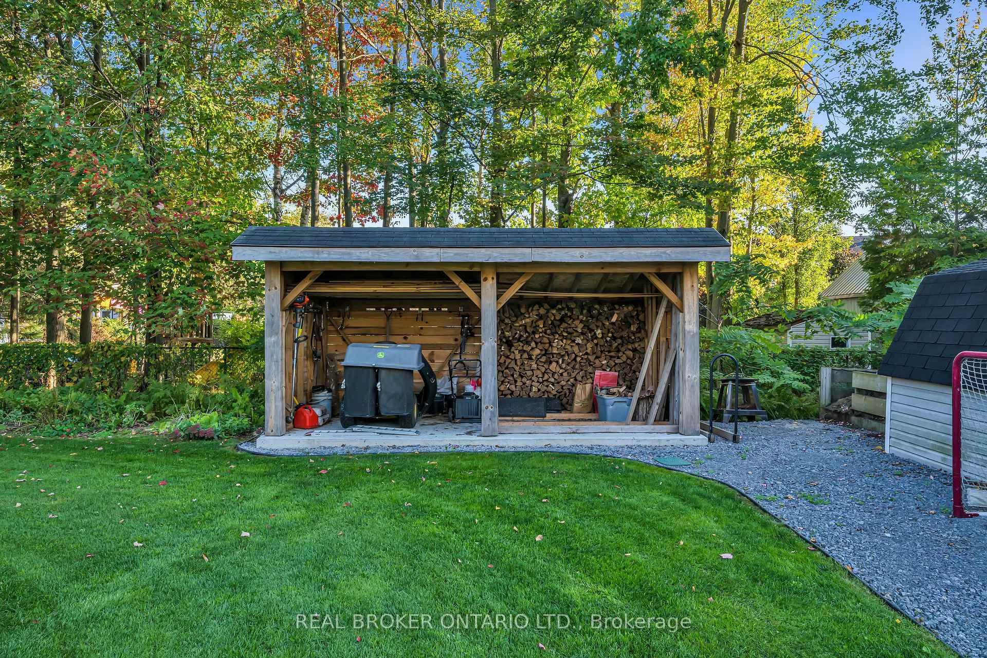 Photo 40 of 3603 Delson Drive, Ottawa, Navan — HOMEH