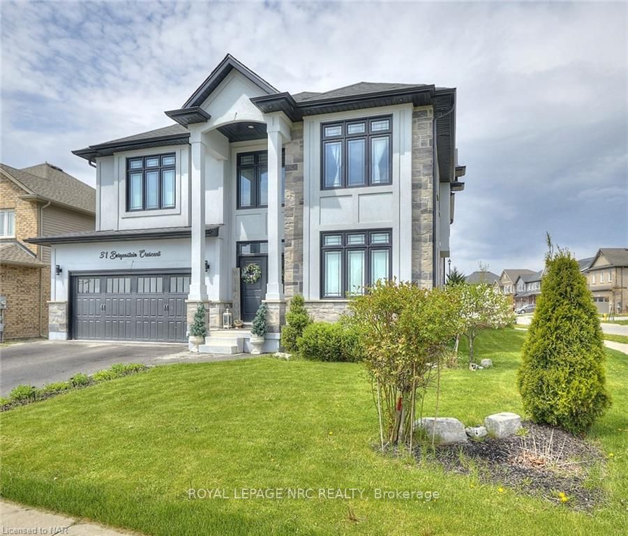 Front of 31 Bergenstein Cres