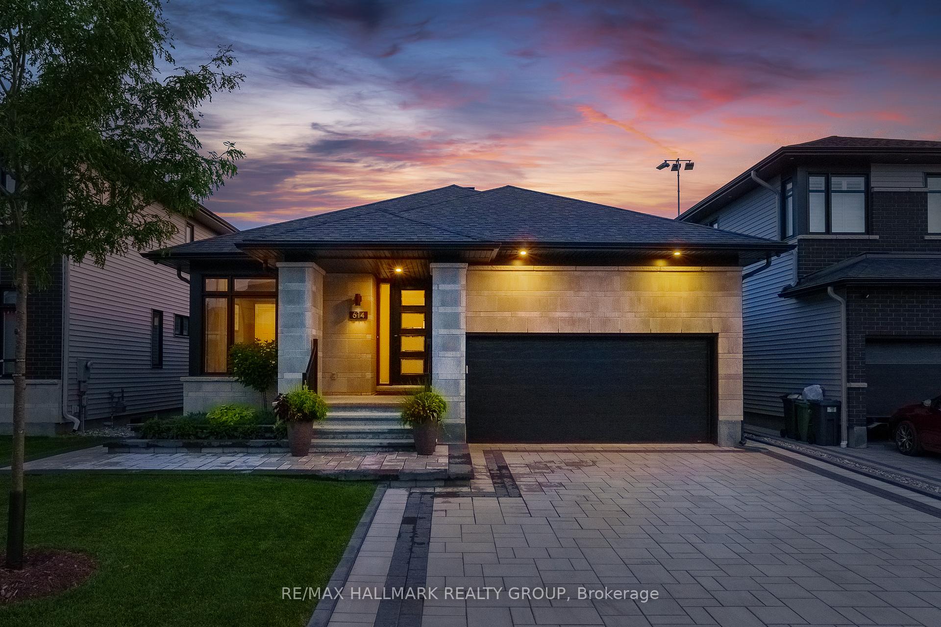 Front of 614 Gendarme Circle