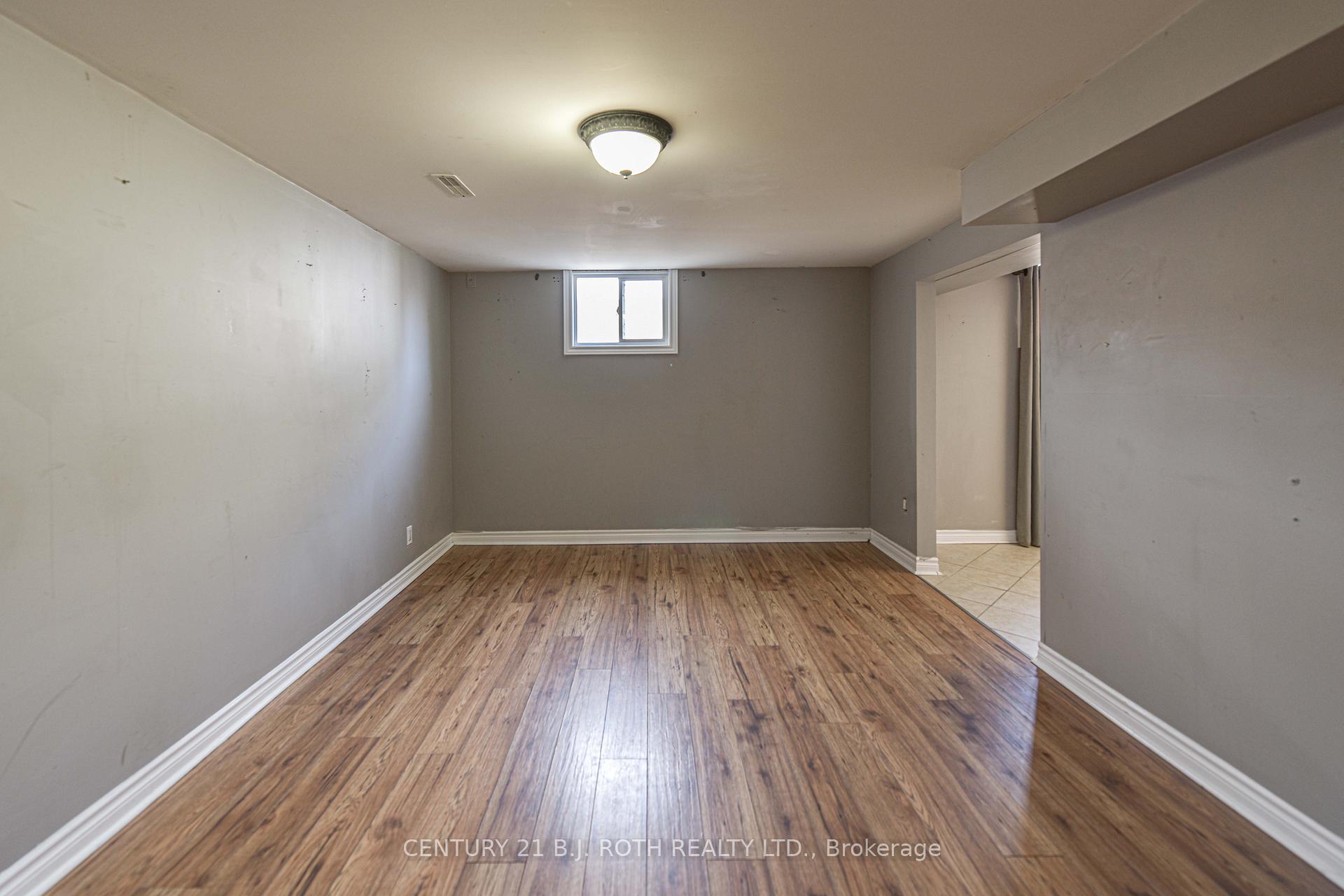 Photo 18 of 389 Raymond Avenue, Orillia — HOMEH