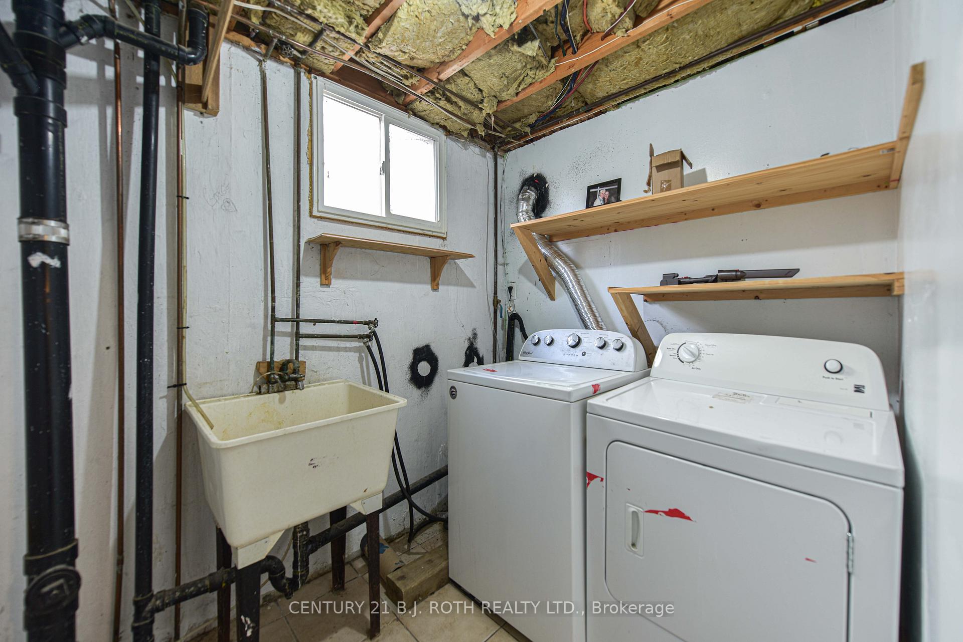 Photo 24 of 389 Raymond Avenue, Orillia — HOMEH