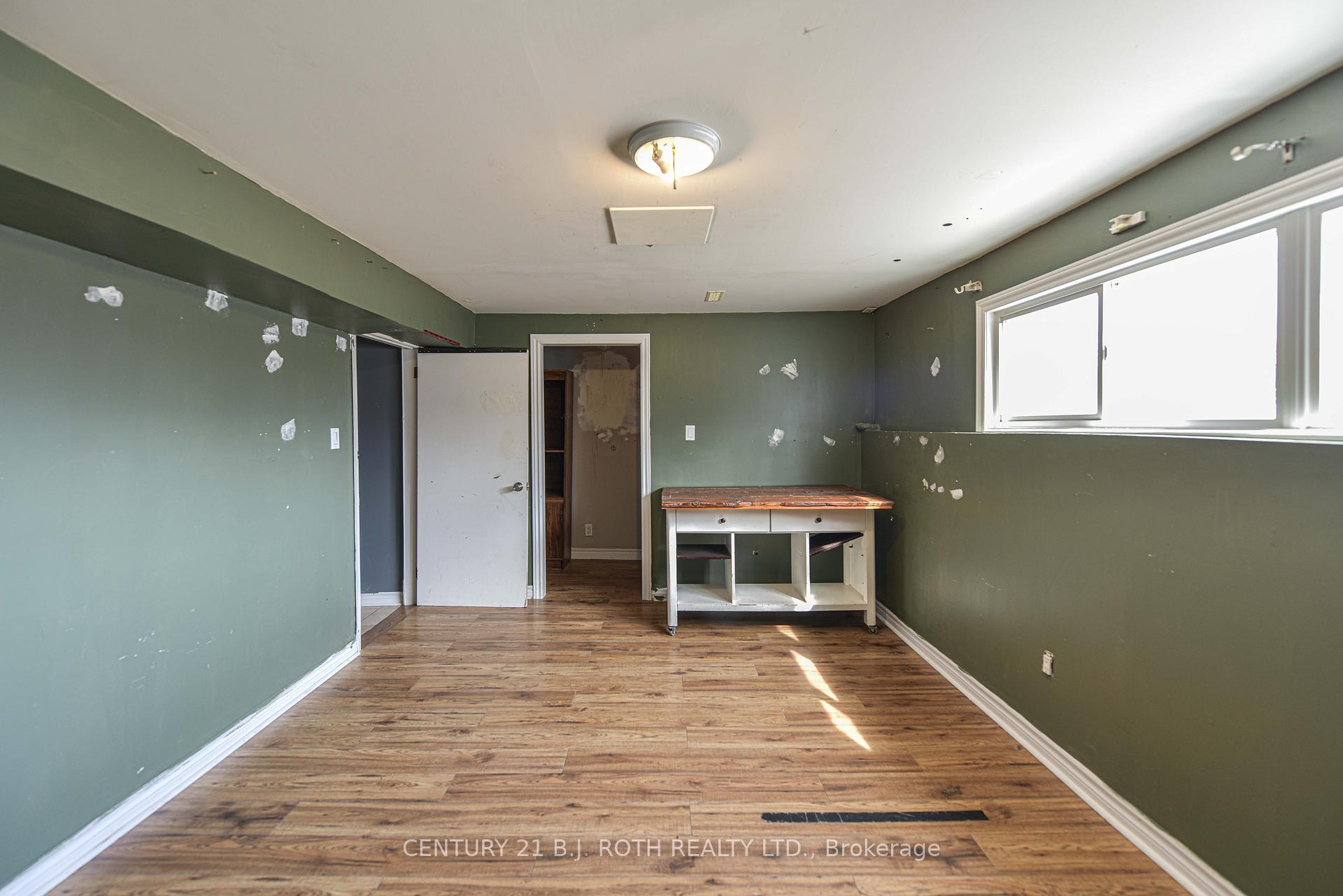 Photo 26 of 389 Raymond Avenue, Orillia — HOMEH