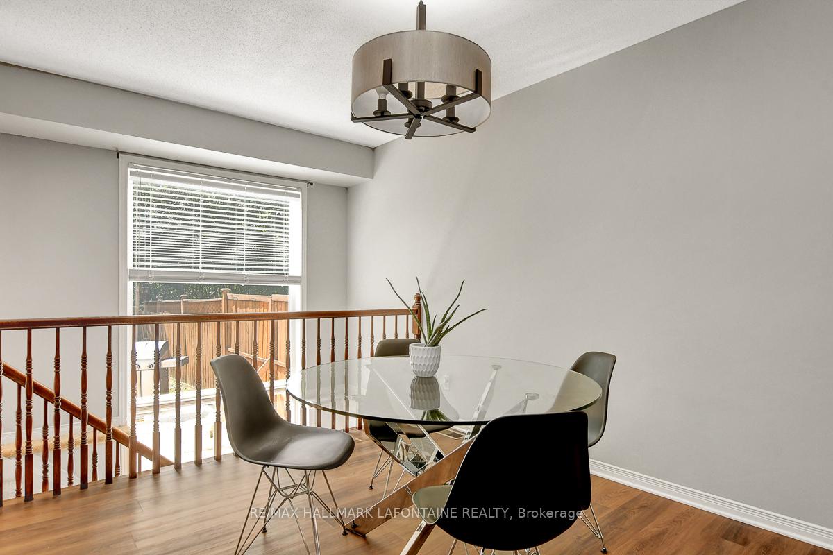 Photo 8 of 446 Lawler Crescent, Ottawa, Chatelaine Village — HOMEH