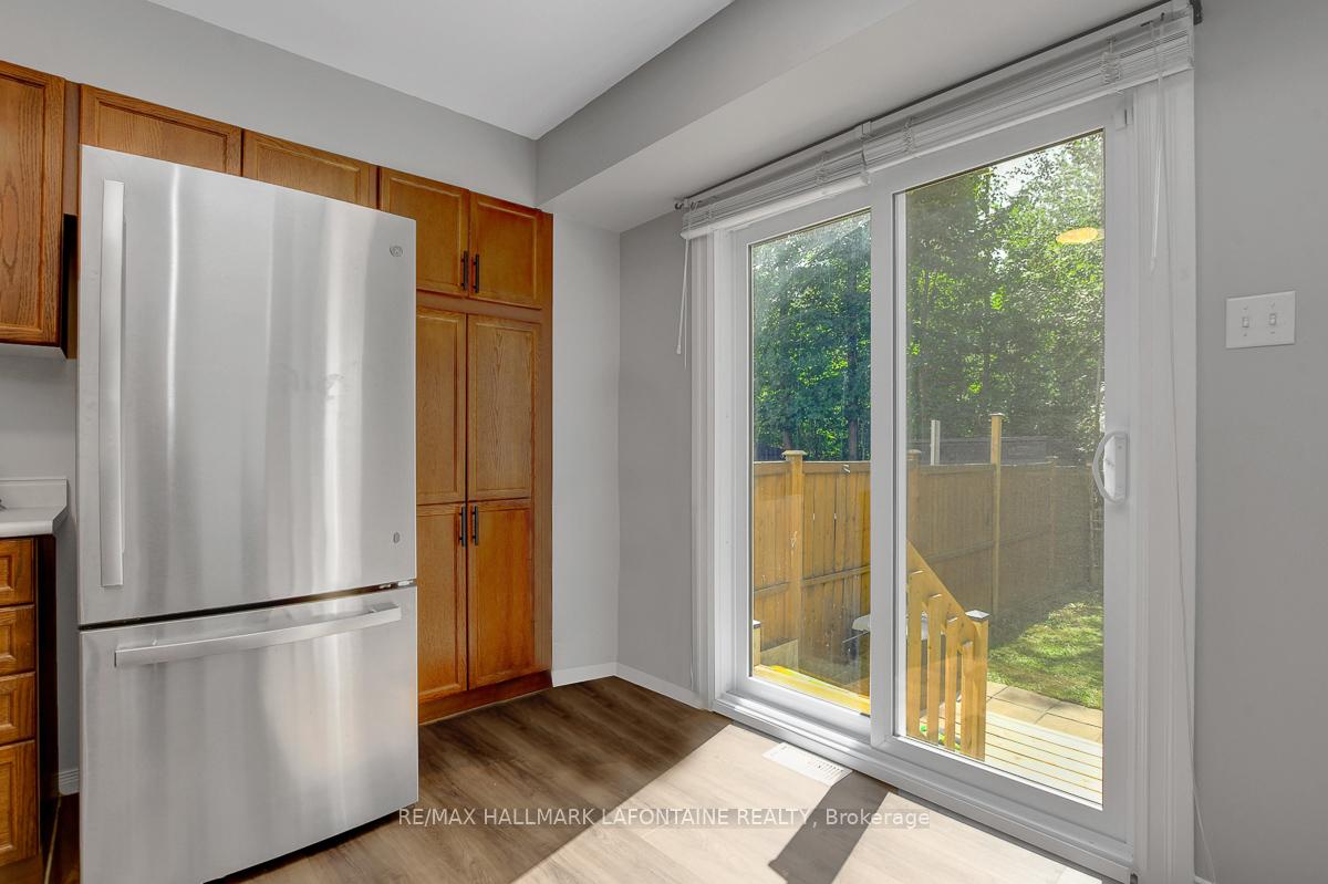 Photo 17 of 446 Lawler Crescent, Ottawa, Chatelaine Village — HOMEH