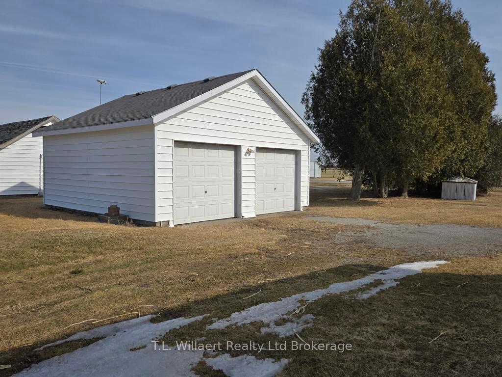 Photo 3 of 2349 1st Conc Rd Str, Norfolk, Rural Middleton — HOMEH