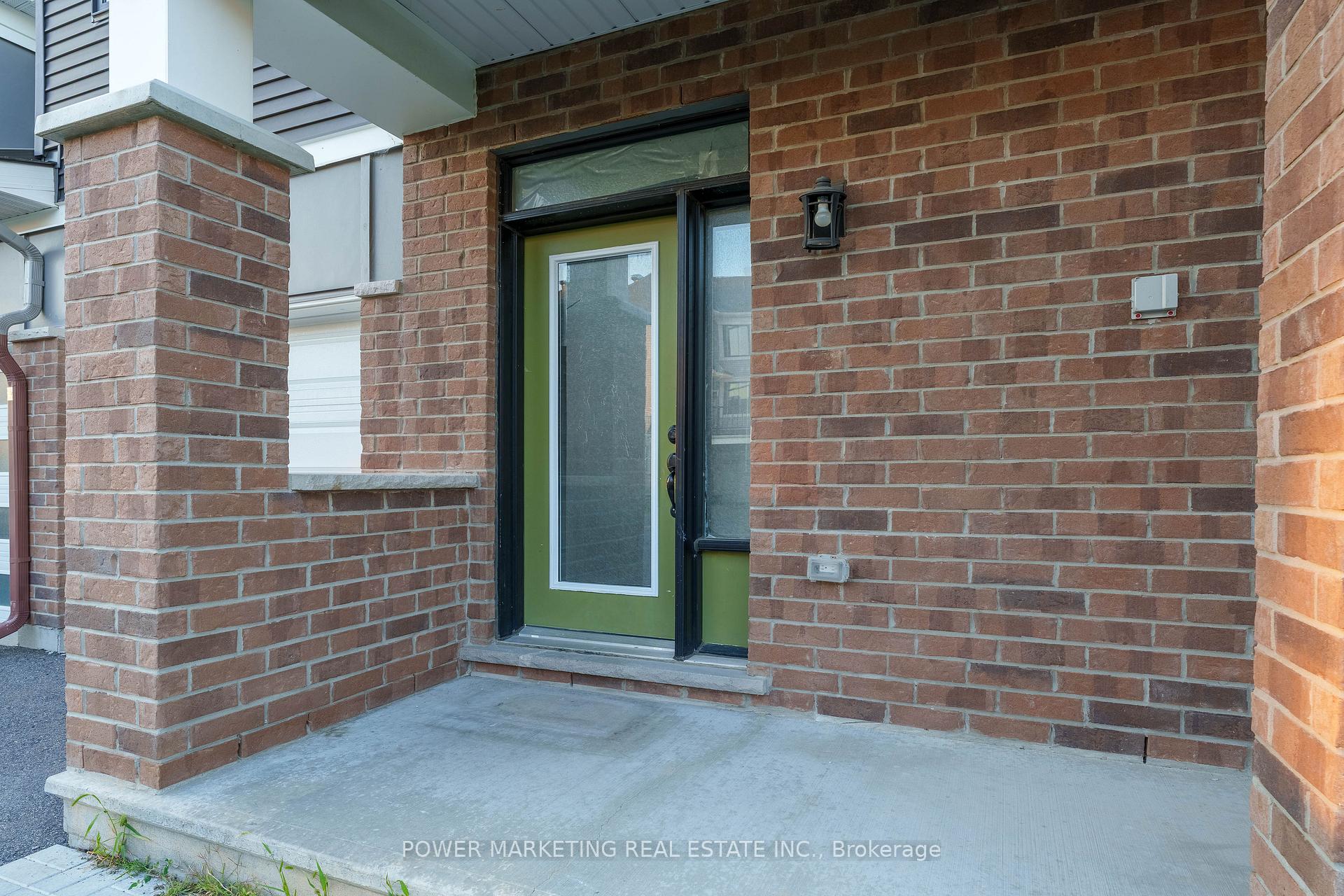 Photo 4 of 527 Catleaf Row, Ottawa, Avalon West — HOMEH