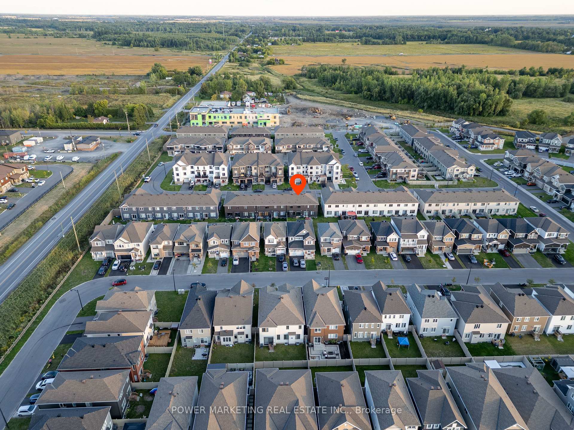 Photo 34 of 527 Catleaf Row, Ottawa, Avalon West — HOMEH