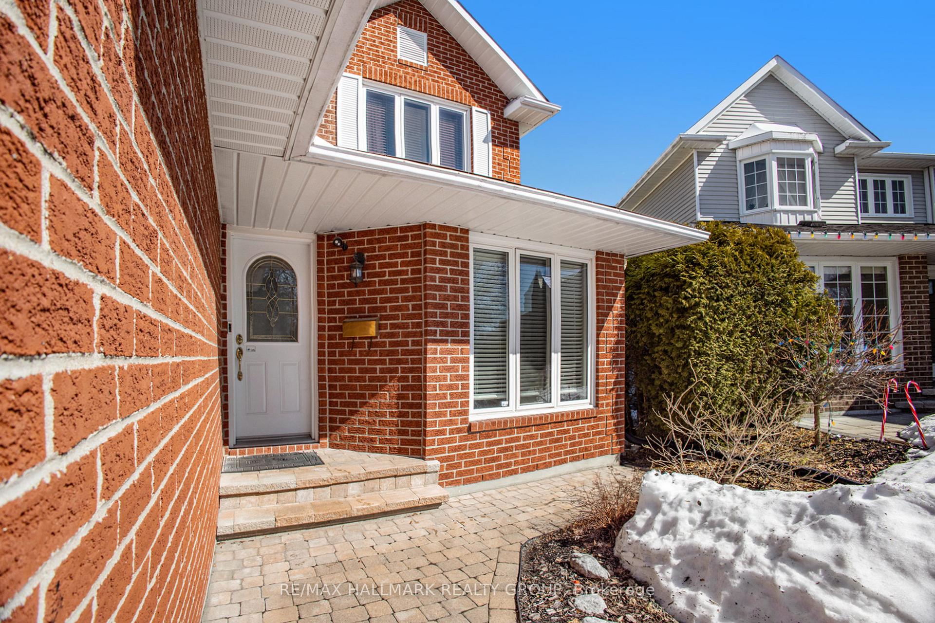 Photo 2 of 1797 Windflower Way, Ottawa, Chapel Hill — HOMEH