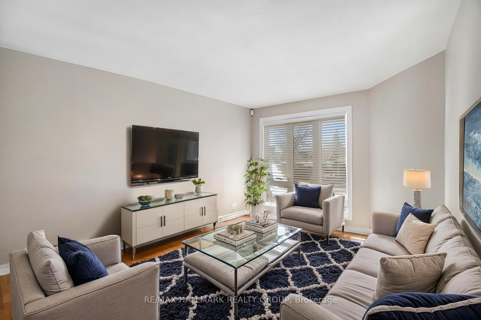 Photo 11 of 1797 Windflower Way, Ottawa, Chapel Hill — HOMEH