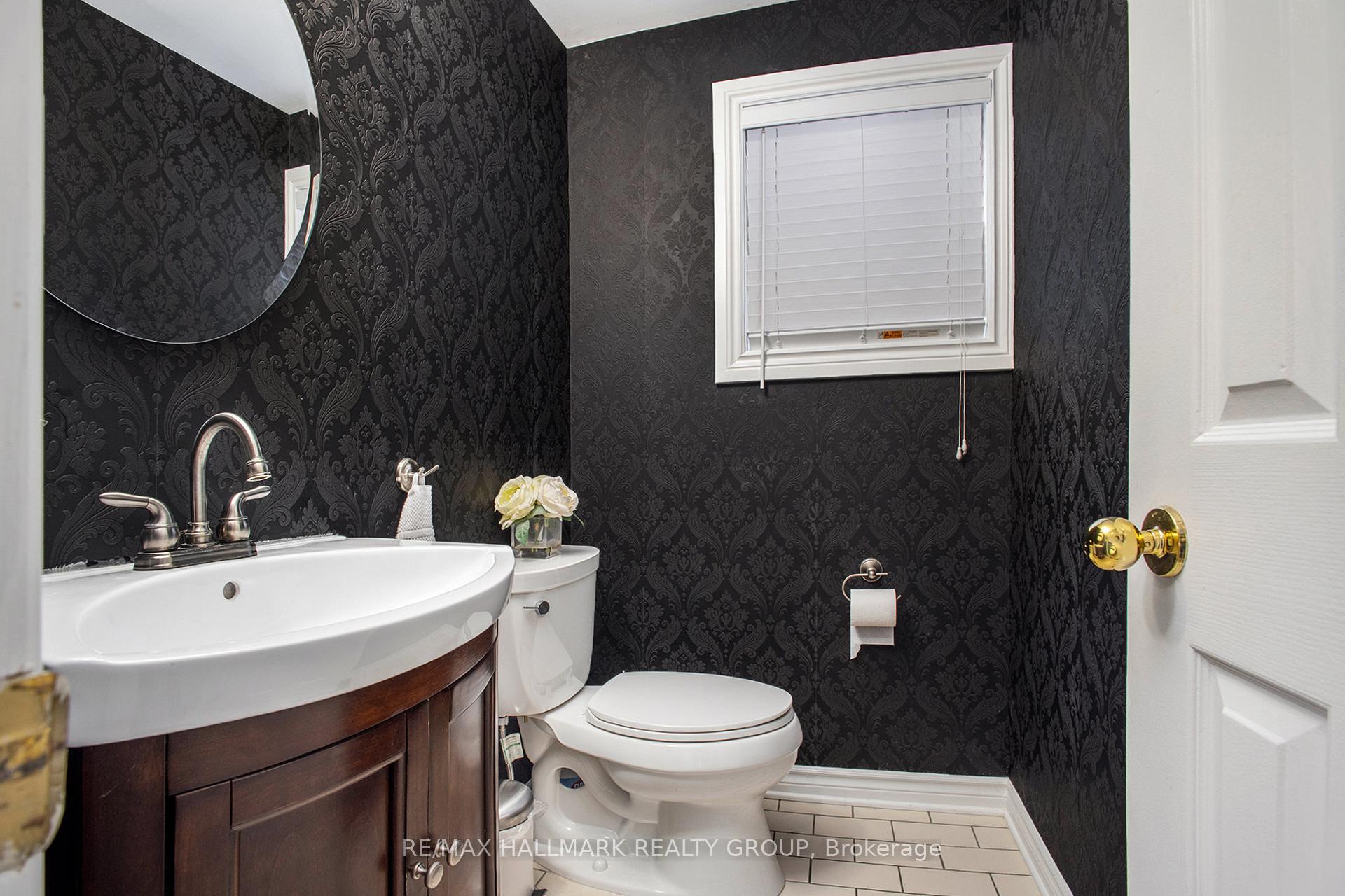 Photo 12 of 1797 Windflower Way, Ottawa, Chapel Hill — HOMEH