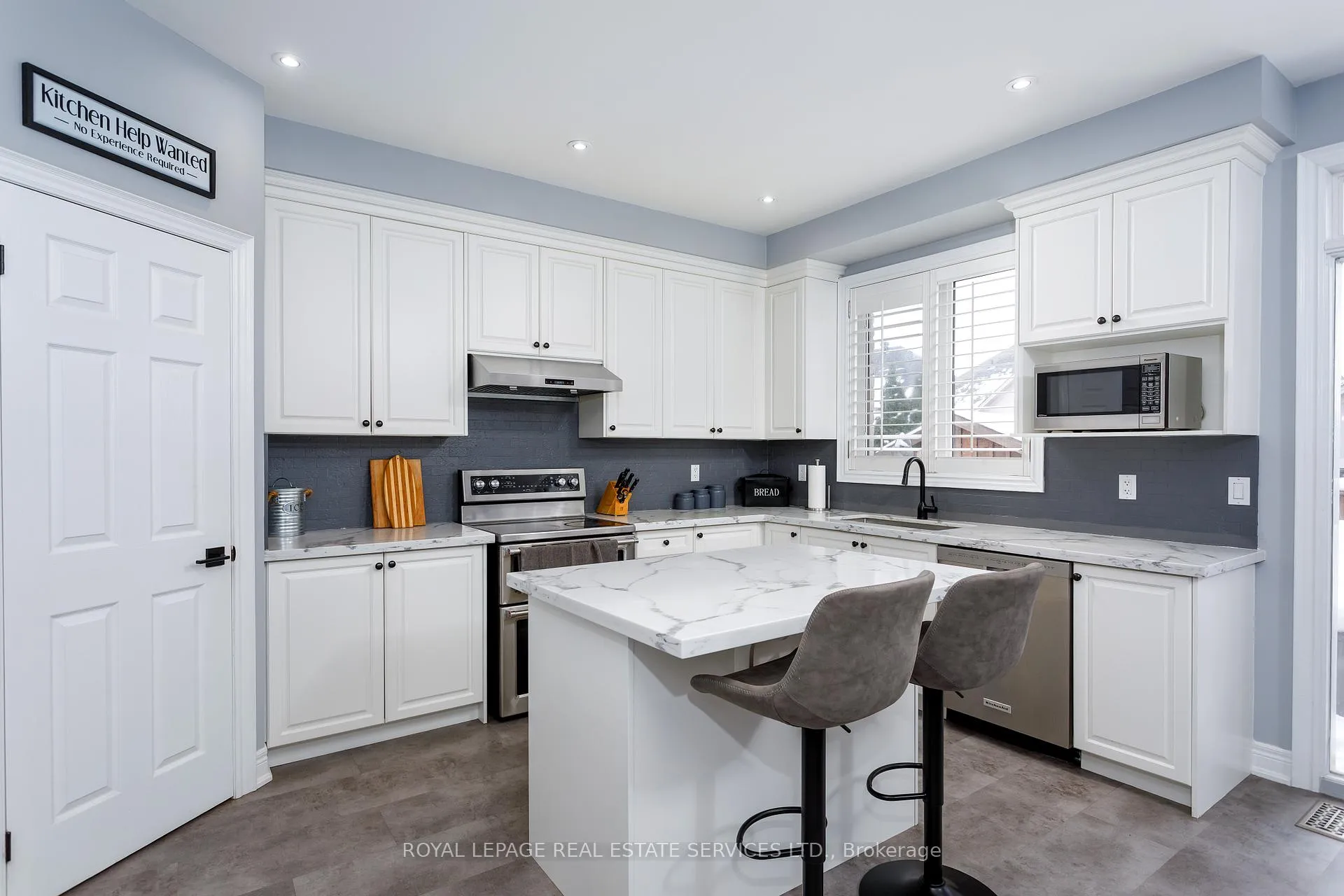 Front of 2472 Chaplin Road