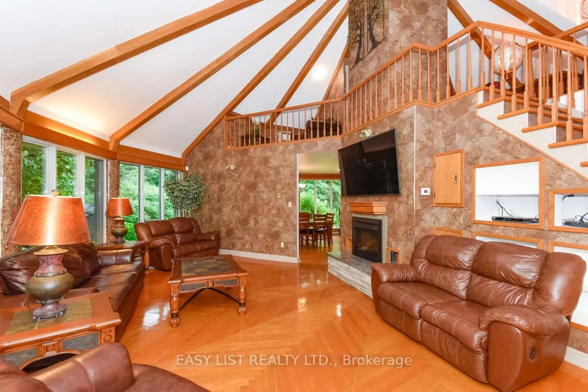 Photo 4 of 1826 Canaan Road, Ottawa, Cumberland West — HOMEH