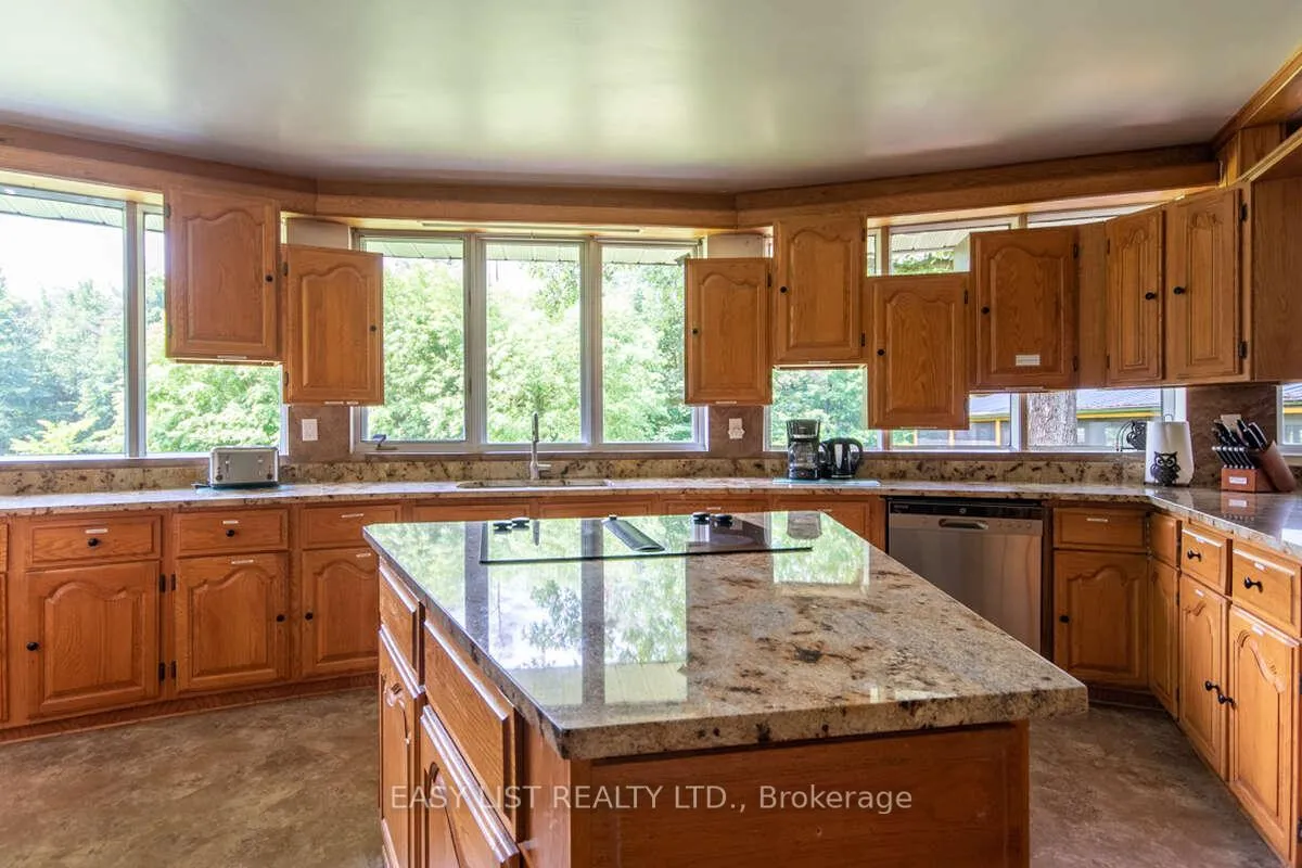 Photo 9 of 1826 Canaan Road, Ottawa, Cumberland West — HOMEH