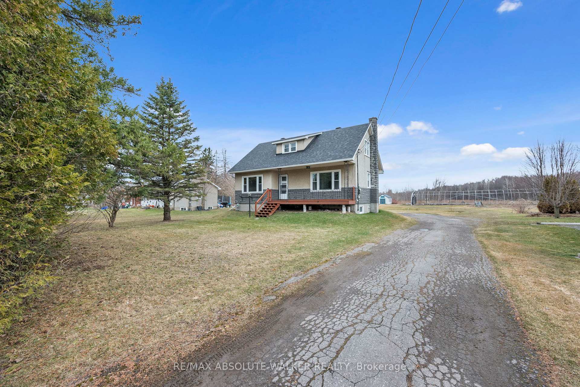 Front of 3573 Navan Road