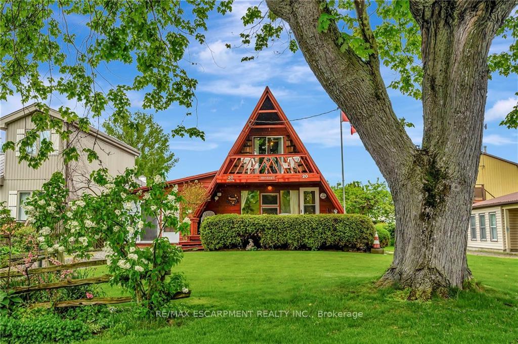 Photo 38 of 20 Willow Avenue, Norfolk, Long Point — HOMEH