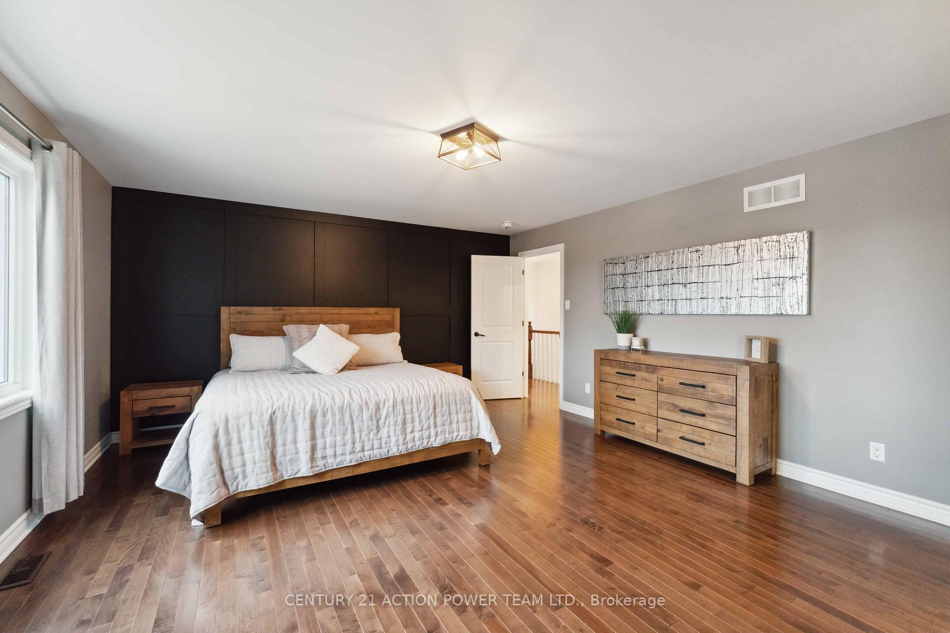 Photo 18 of 248 Enclave Walk S, Ottawa, Mer Bleue/Bradley Estates/Anderson Park — HOMEH