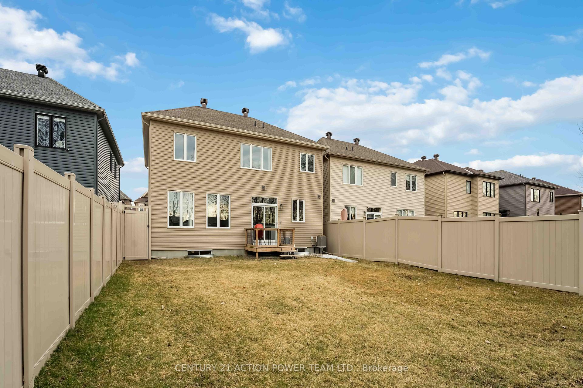 Photo 39 of 248 Enclave Walk S, Ottawa, Mer Bleue/Bradley Estates/Anderson Park — HOMEH