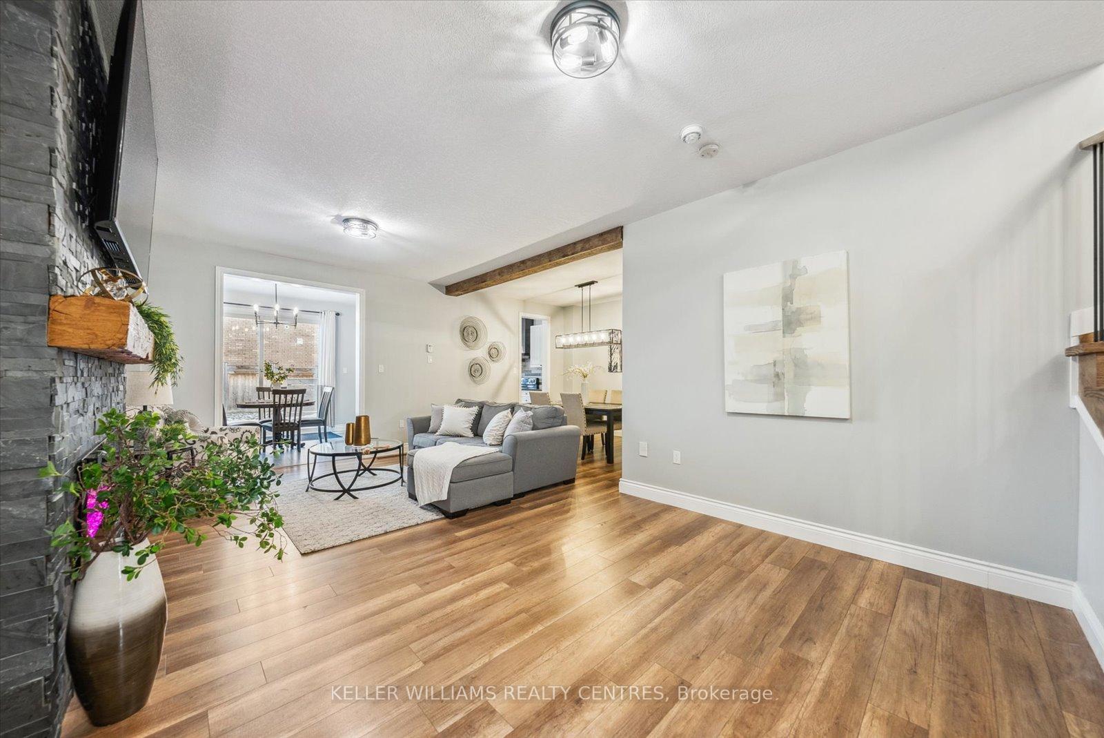 Photo 7 of 237 Eighth Avenue, New Tecumseth, Alliston — HOMEH