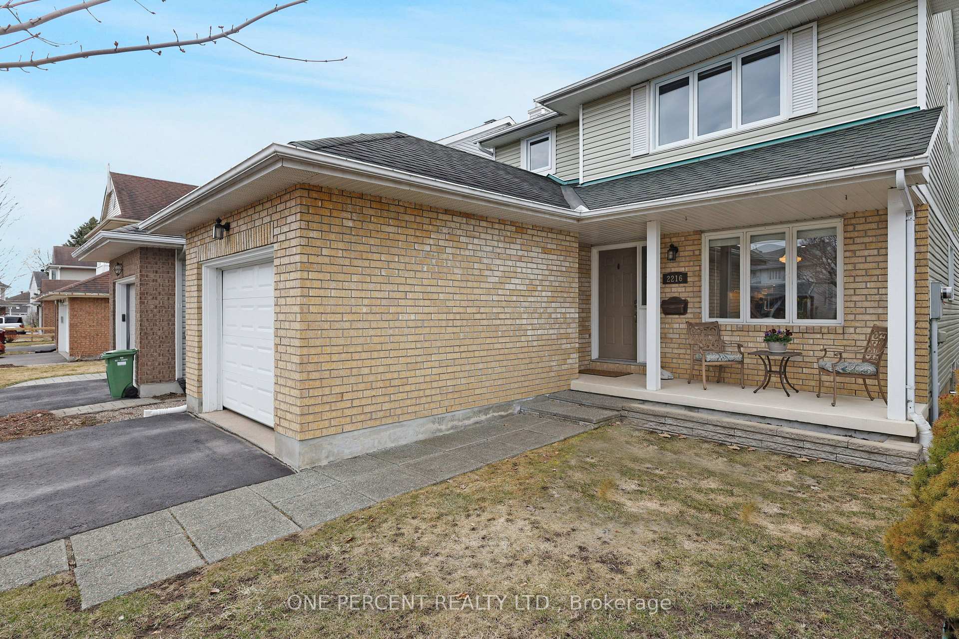 Photo 5 of 2216 Noblewood Way, Ottawa, Chapel Hill South - Orleans Village — HOMEH