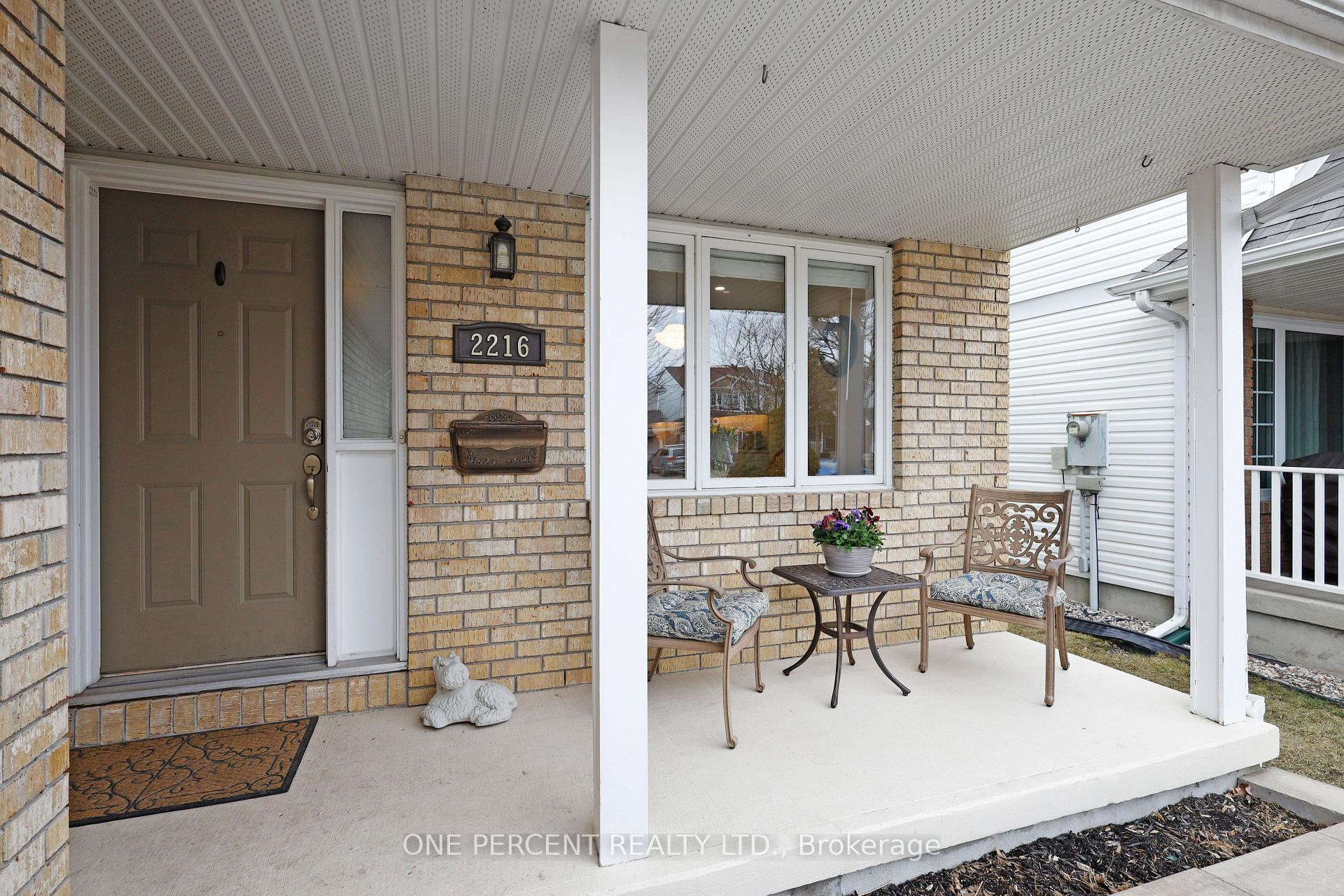 Photo 6 of 2216 Noblewood Way, Ottawa, Chapel Hill South - Orleans Village — HOMEH