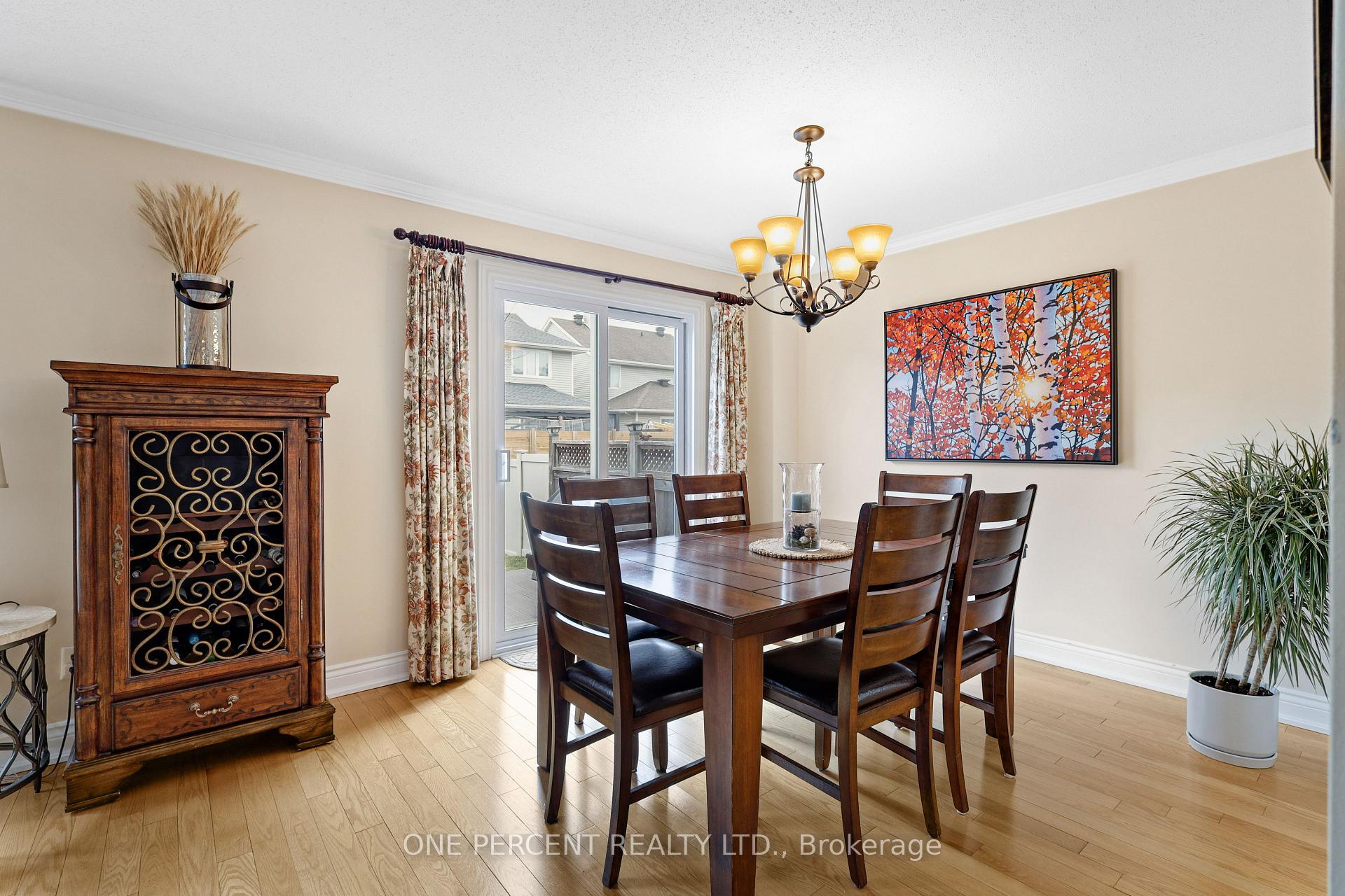 Photo 25 of 2216 Noblewood Way, Ottawa, Chapel Hill South - Orleans Village — HOMEH