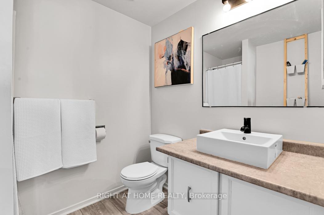 Photo 19 of 1691 Meadowview Crescent, Ottawa, Convent Glen South — HOMEH