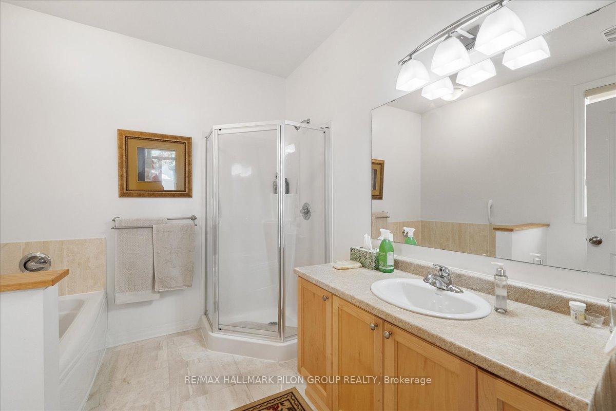 Photo 13 of 146 Esterbrook Drive, Ottawa, Mer Bleue/Bradley Estates/Anderson Park — HOMEH