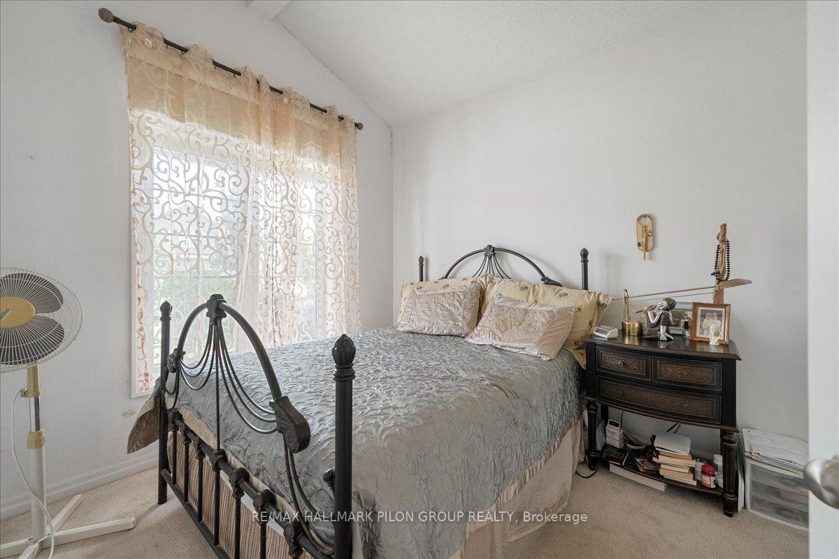 Photo 16 of 146 Esterbrook Drive, Ottawa, Mer Bleue/Bradley Estates/Anderson Park — HOMEH