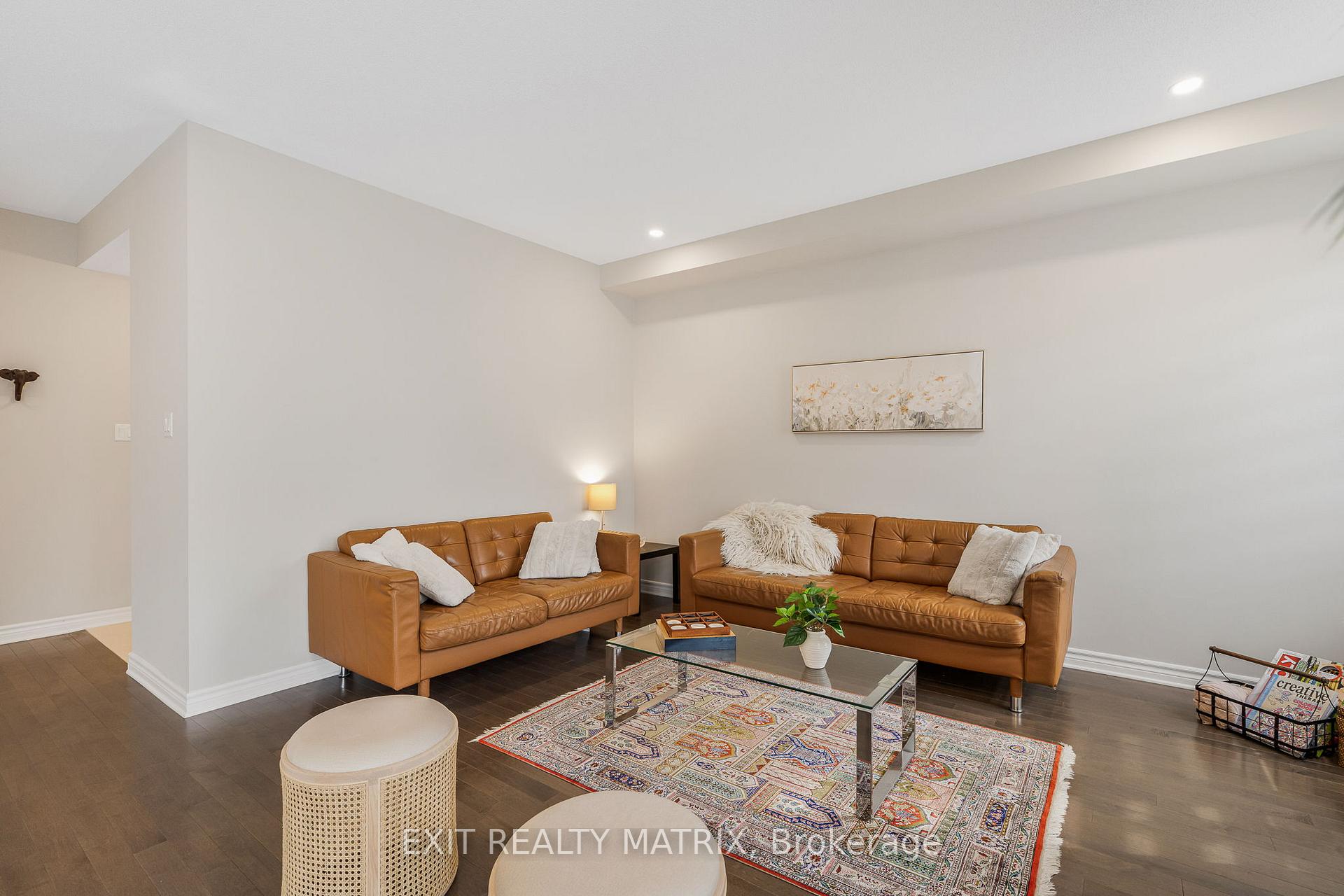 Photo 7 of 682 Decoeur Drive, Ottawa, Avalon West — HOMEH