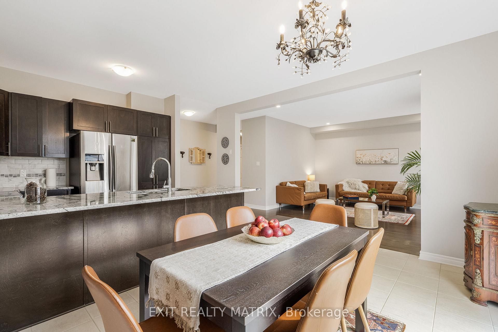 Photo 11 of 682 Decoeur Drive, Ottawa, Avalon West — HOMEH