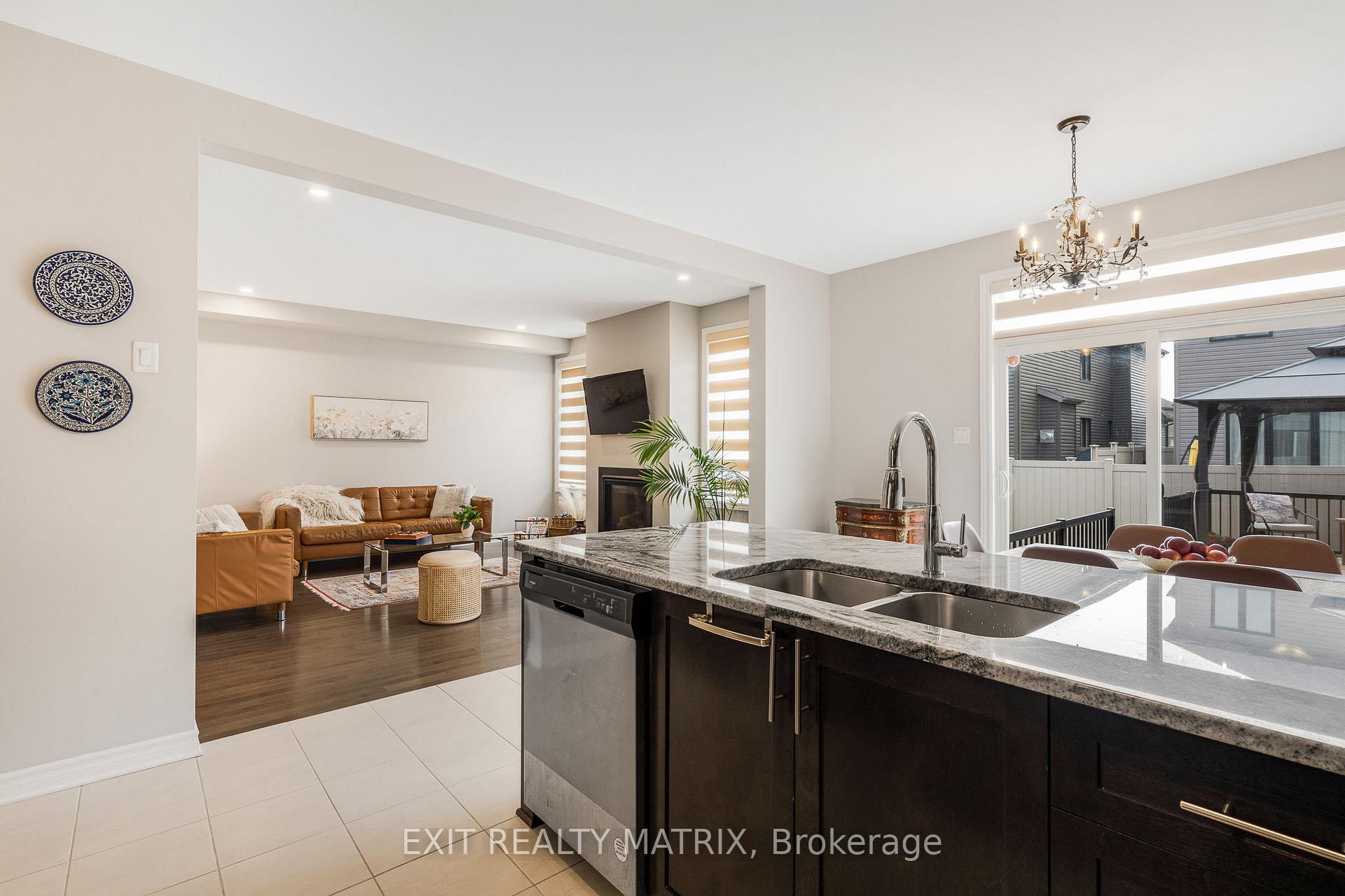 Photo 15 of 682 Decoeur Drive, Ottawa, Avalon West — HOMEH