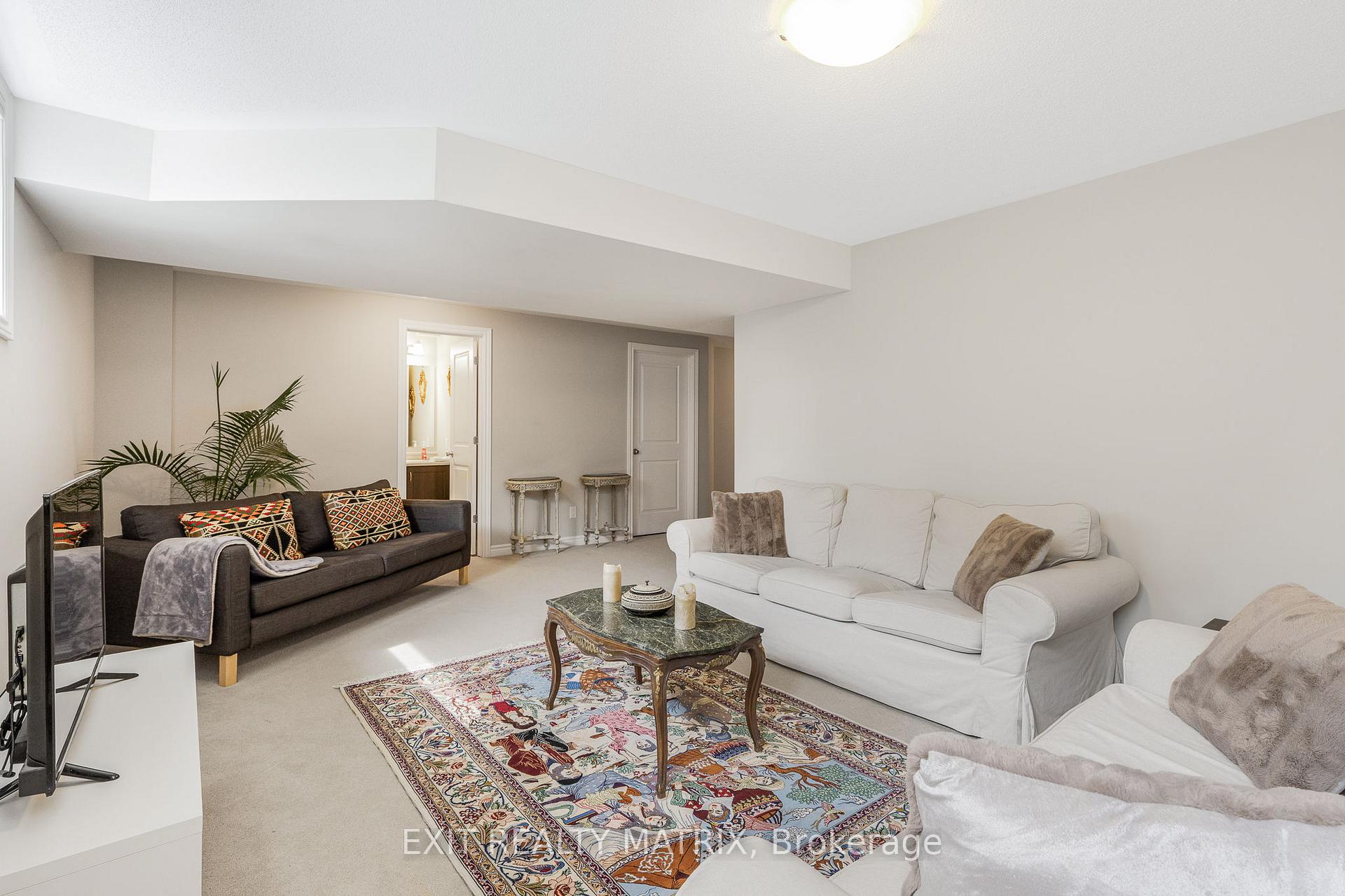 Photo 25 of 682 Decoeur Drive, Ottawa, Avalon West — HOMEH