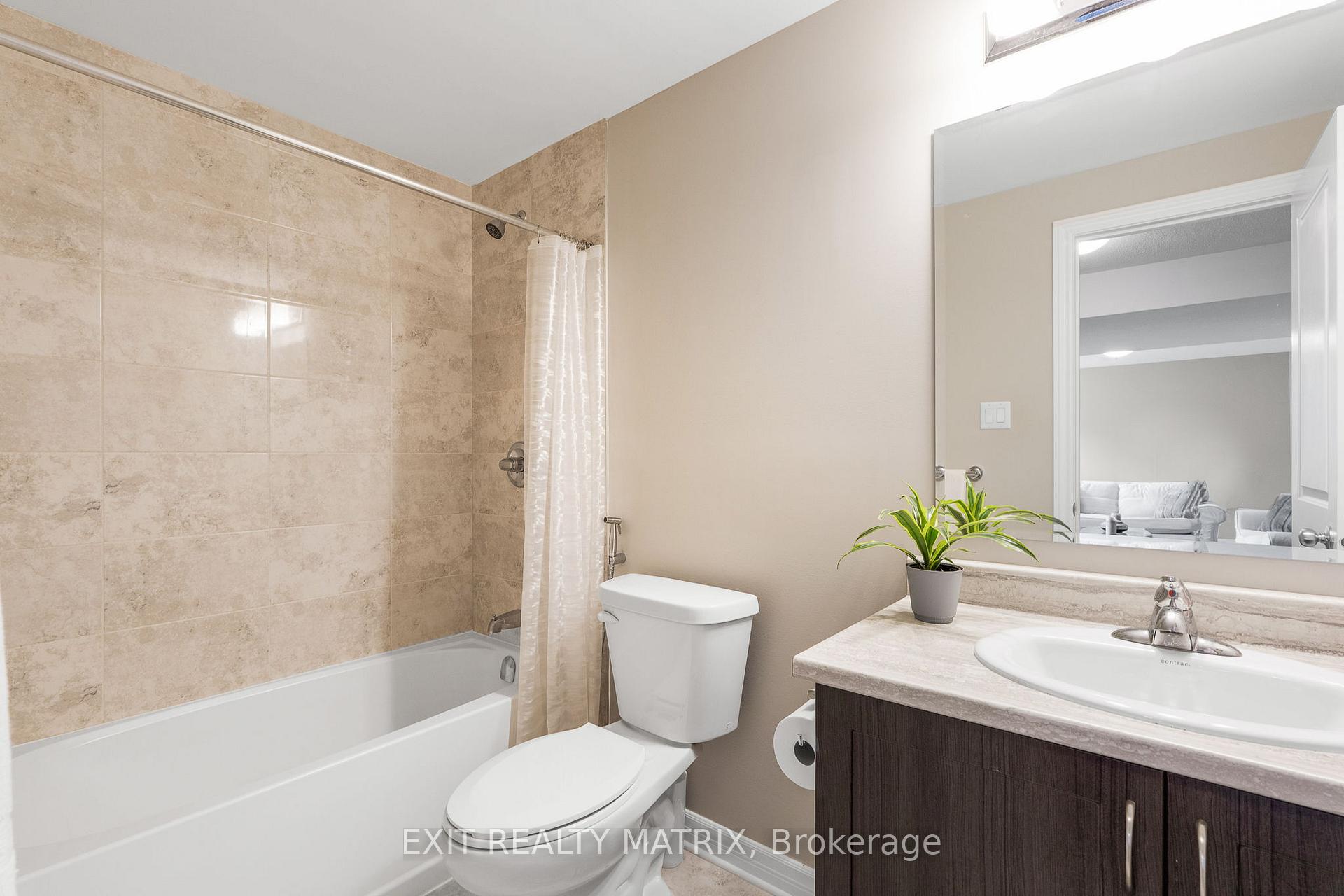 Photo 26 of 682 Decoeur Drive, Ottawa, Avalon West — HOMEH