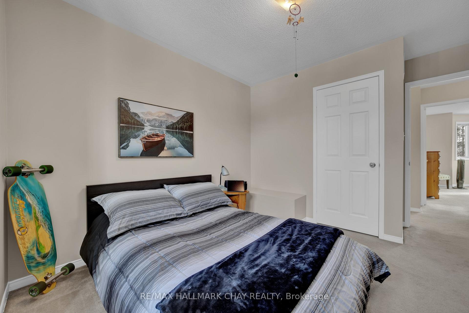 Photo 26 of 3 Chiccony Court, New Tecumseth, Beeton — HOMEH