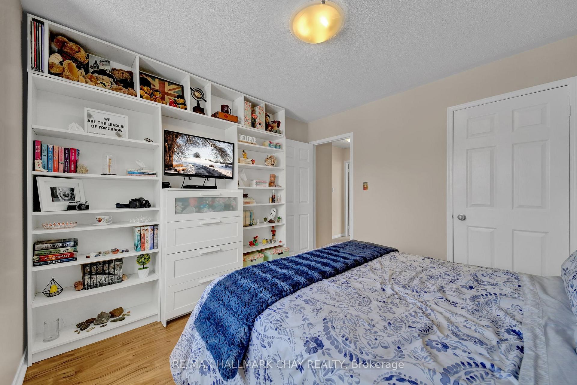 Photo 30 of 3 Chiccony Court, New Tecumseth, Beeton — HOMEH