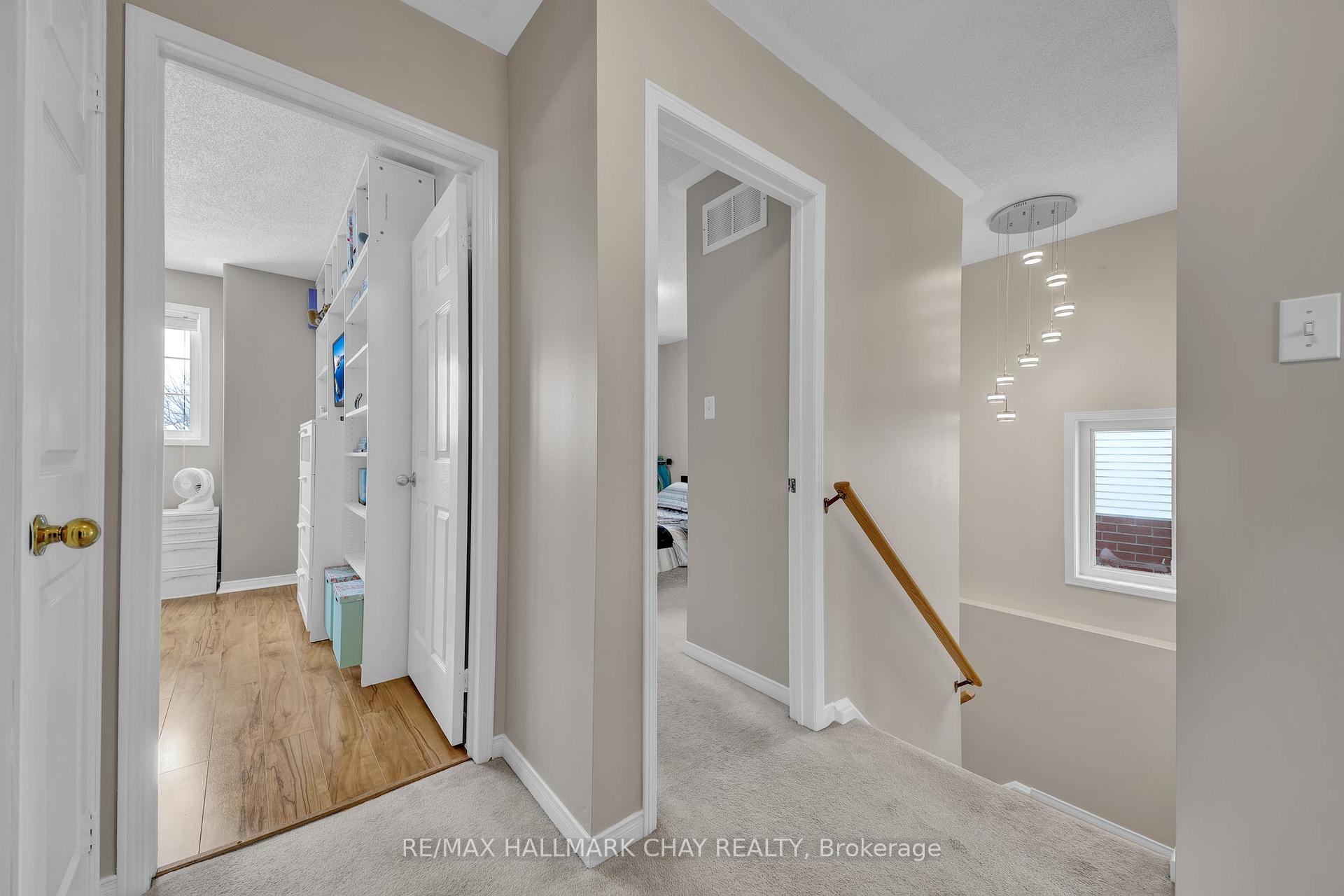 Photo 33 of 3 Chiccony Court, New Tecumseth, Beeton — HOMEH